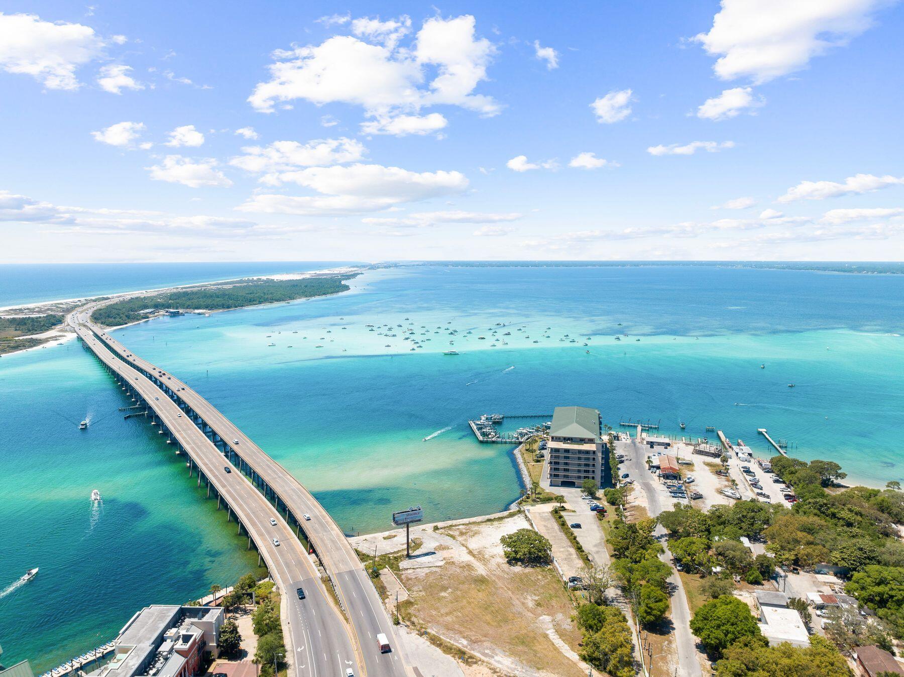 EMERALD GRANDE - Residential