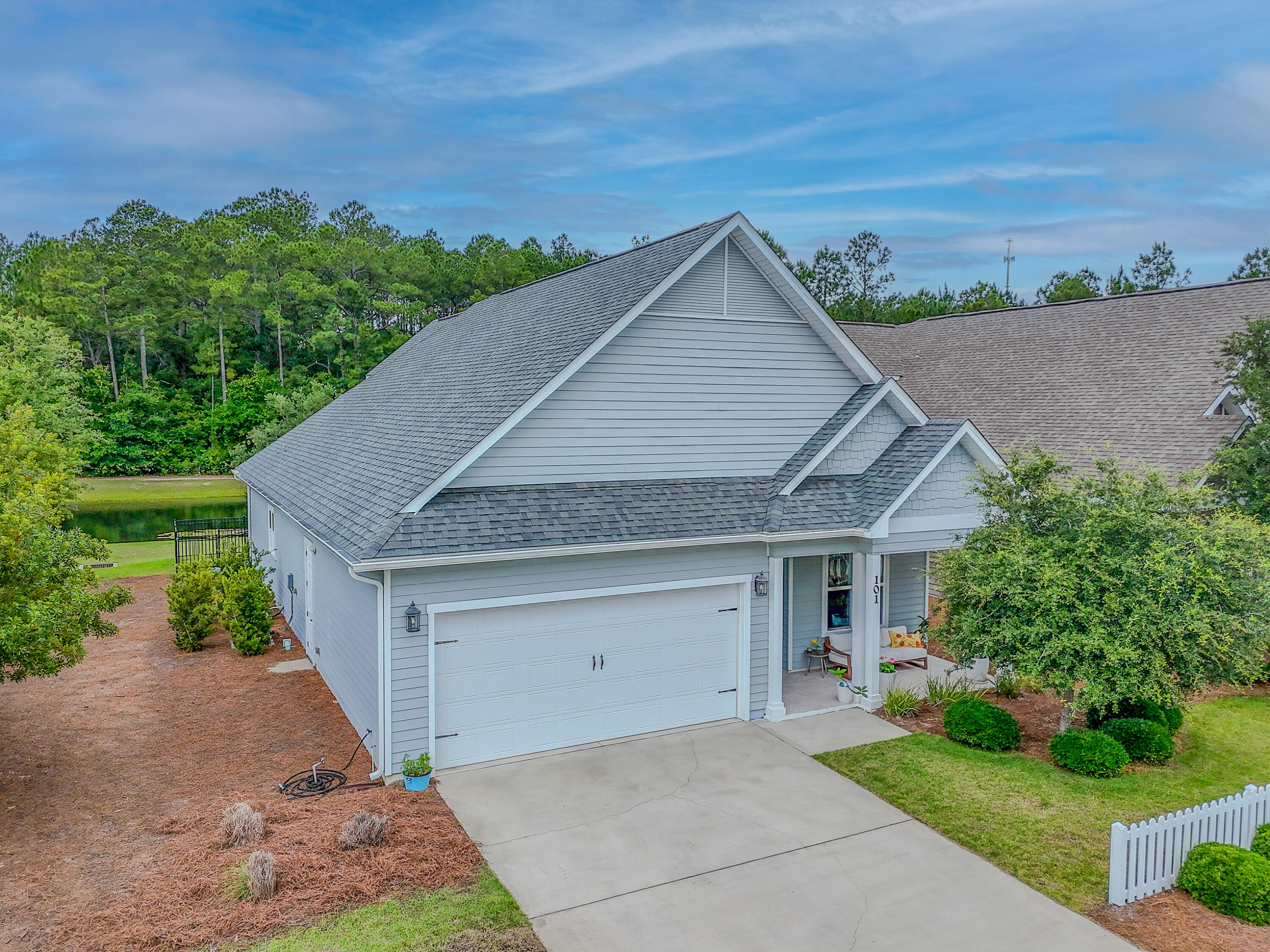 PARADISE COVE - Residential