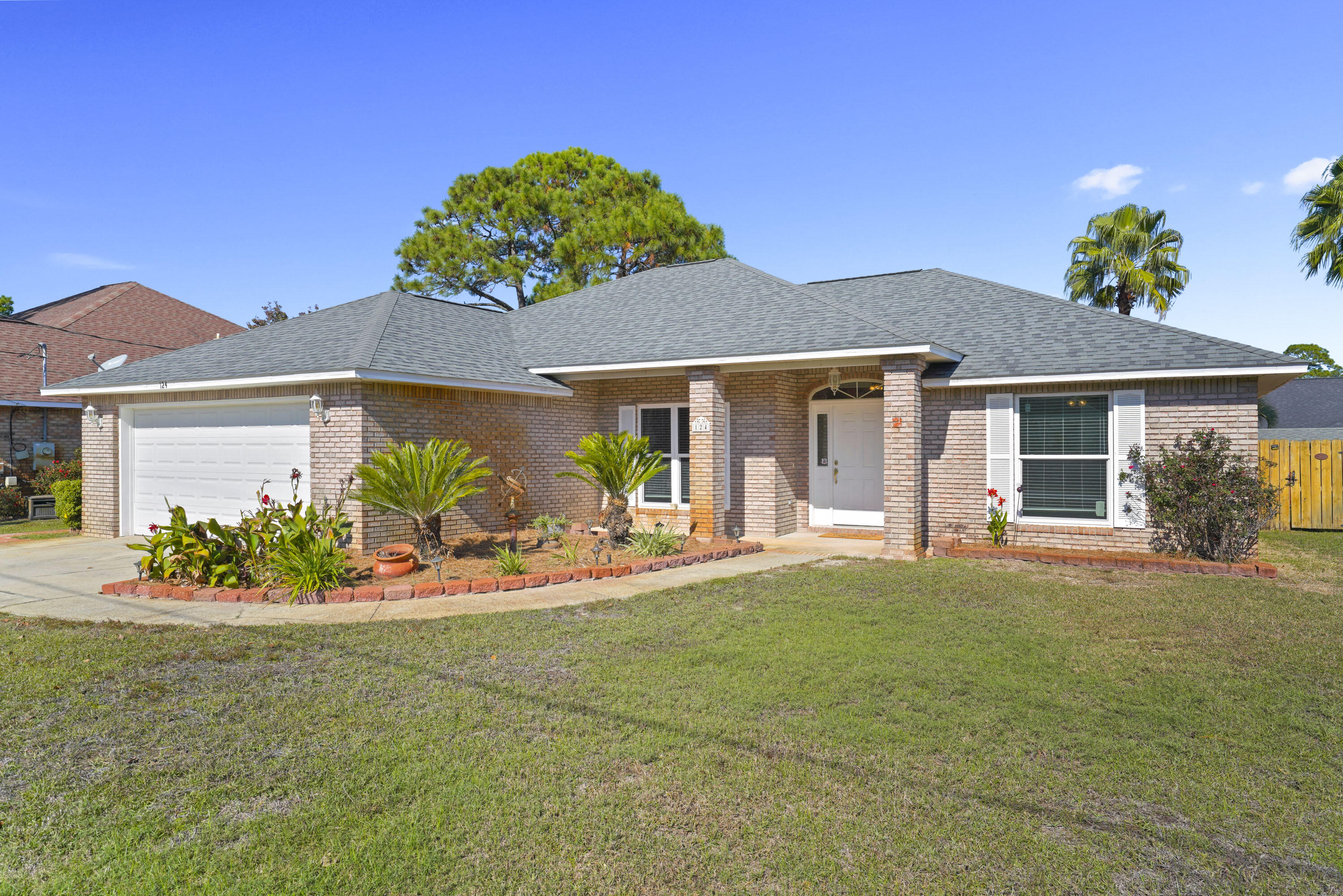 DOROTHY BOWEN ESTATES - Residential