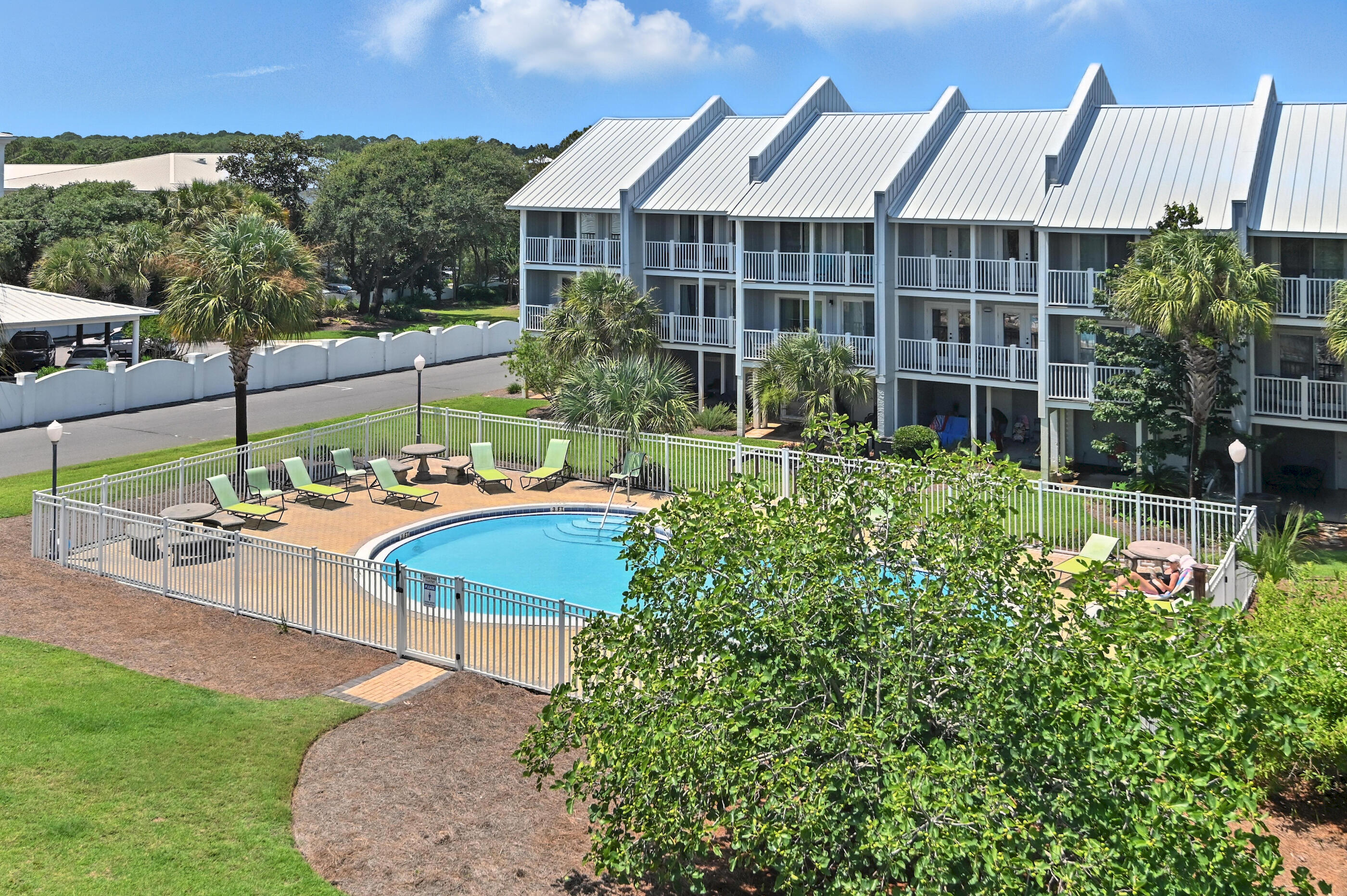 SEA BLUFF CONDO PH 2 - Residential