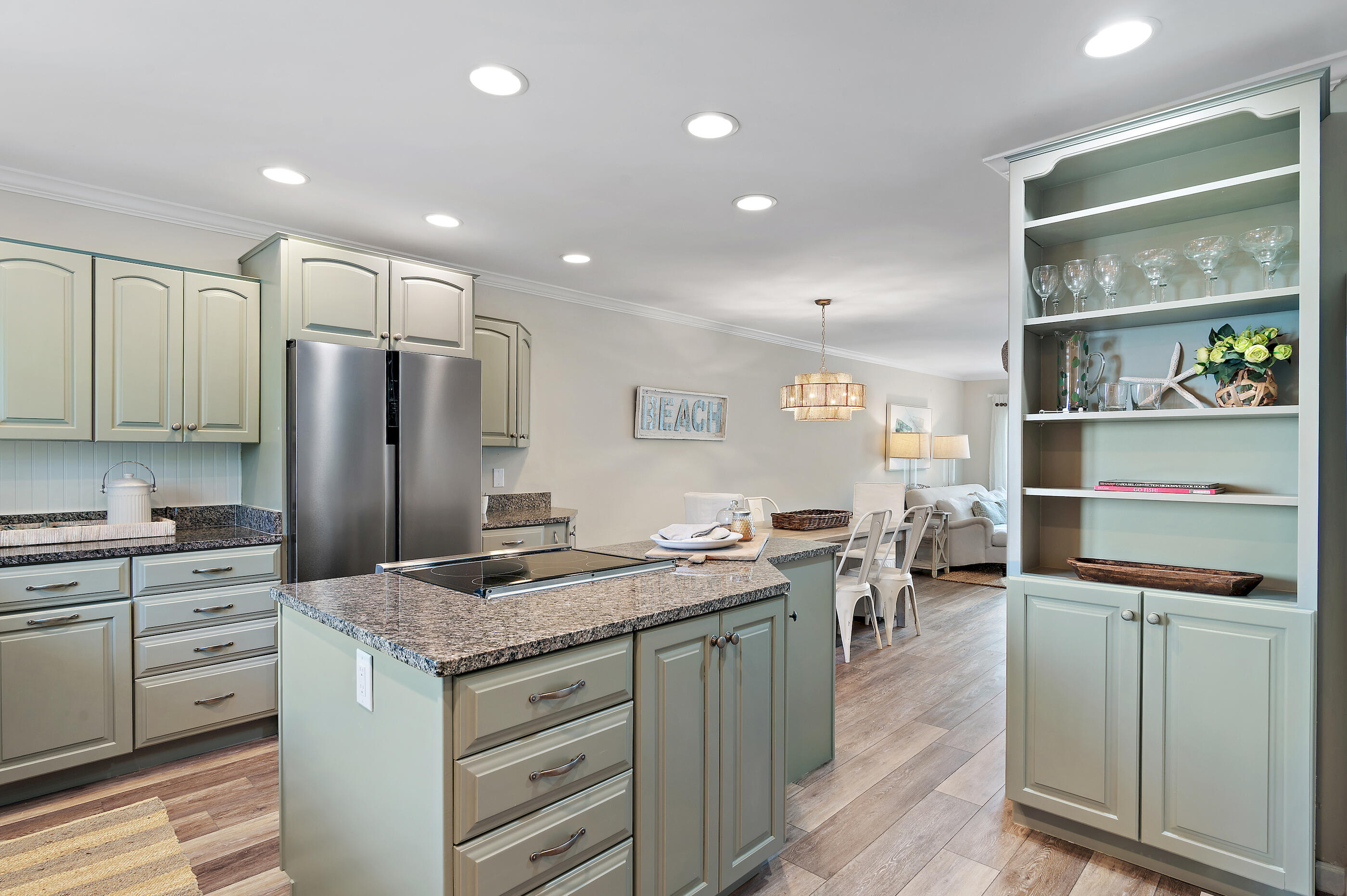 SEA BLUFF CONDO PH 2 - Residential