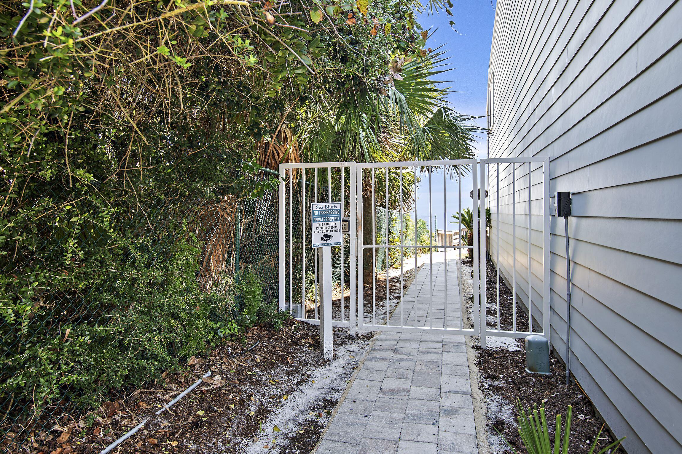 SEA BLUFF CONDO PH 2 - Residential