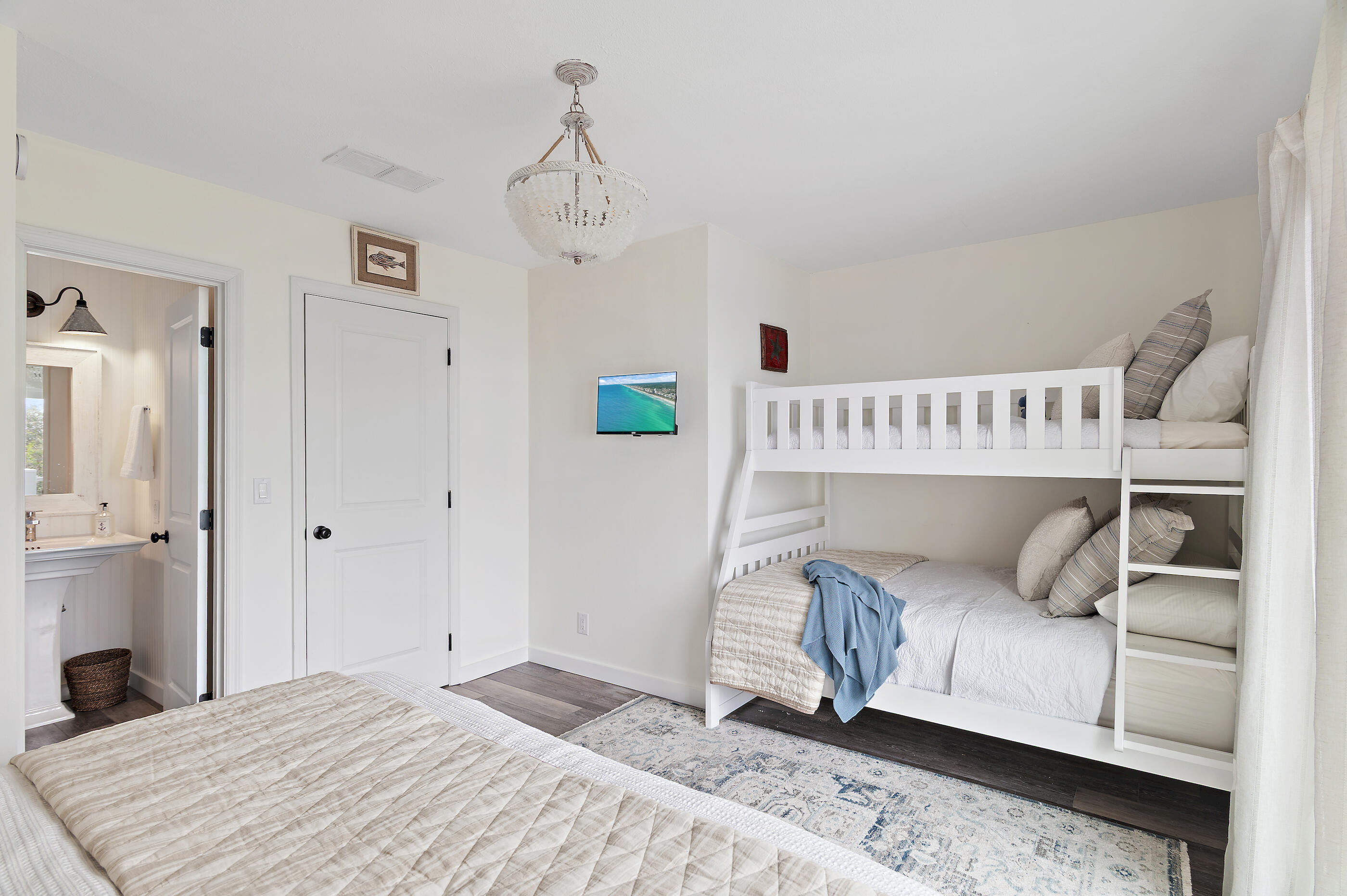 SEA BLUFF CONDO PH 2 - Residential