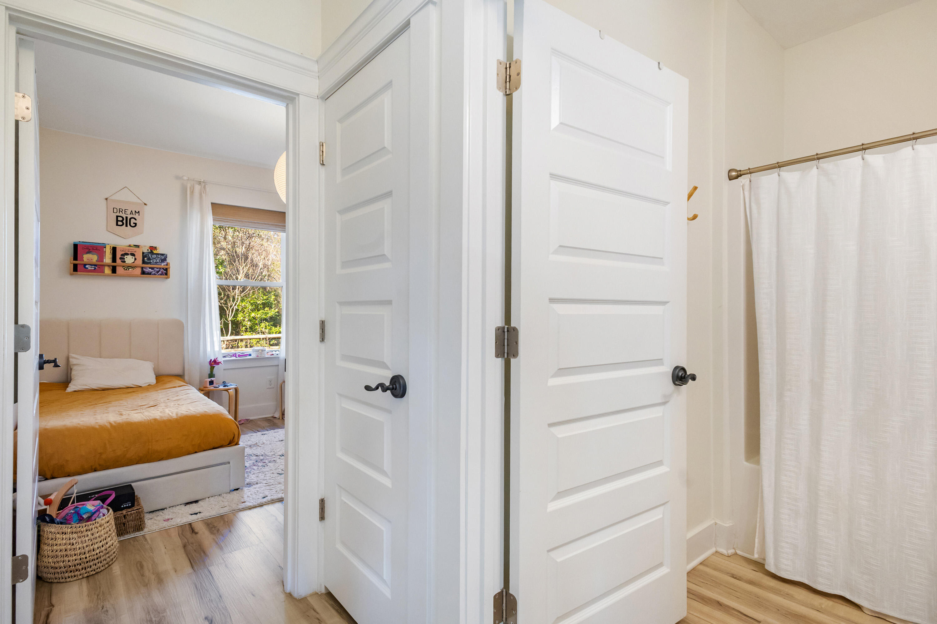 SUNNYSIDE PLAT - Residential