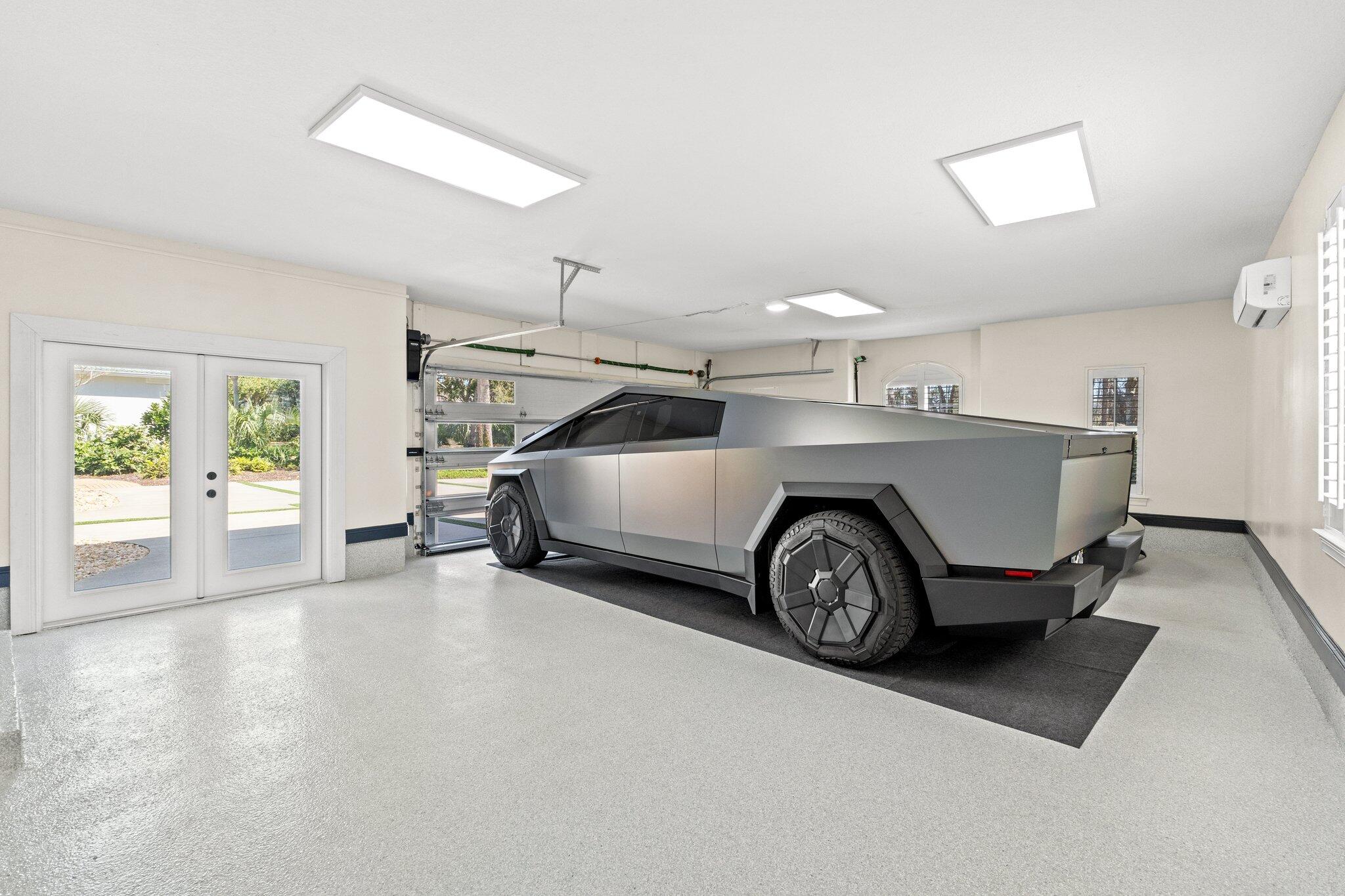 REGATTA BAY PH 1 - Residential