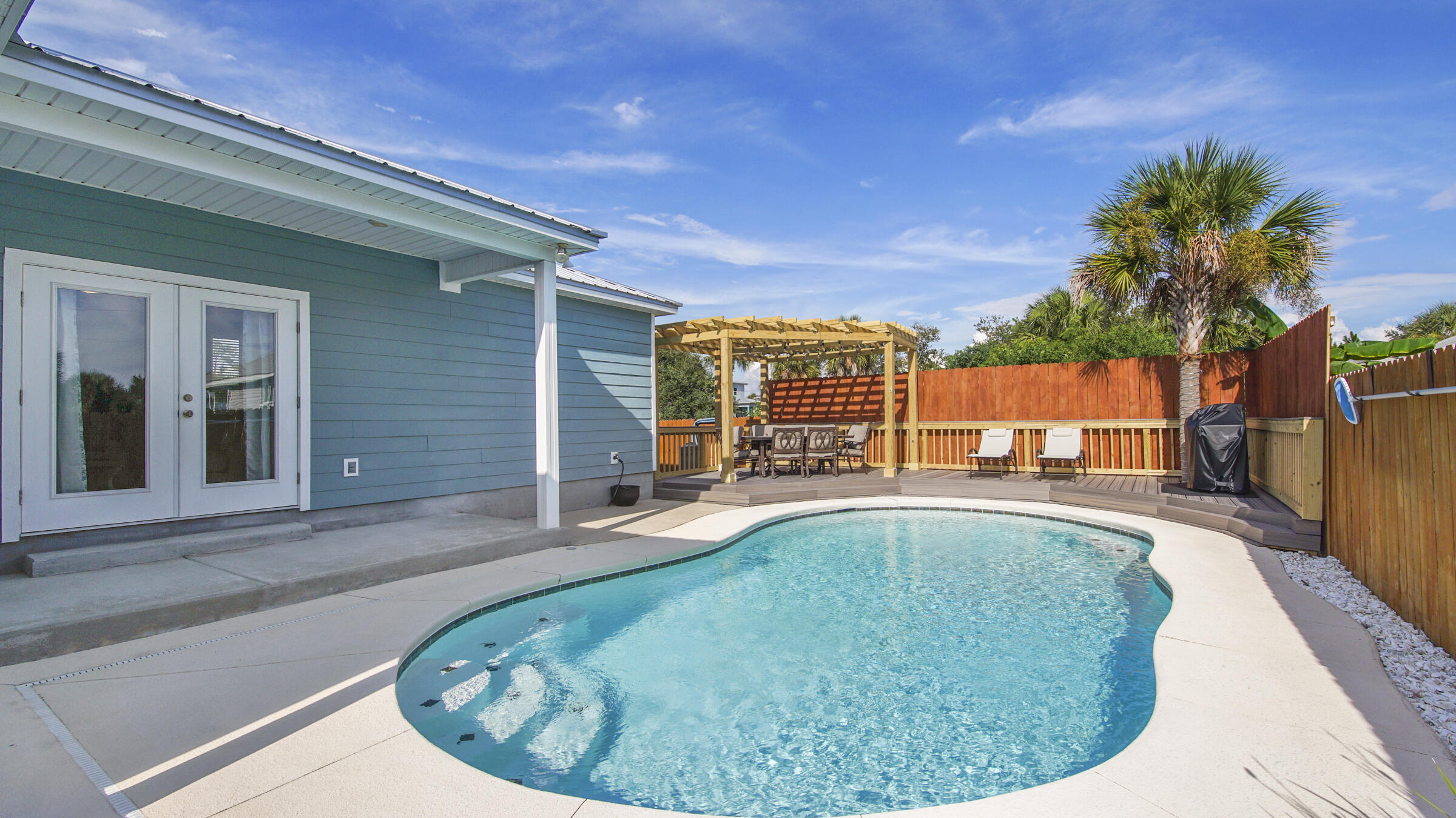 Treasure Island - Residential