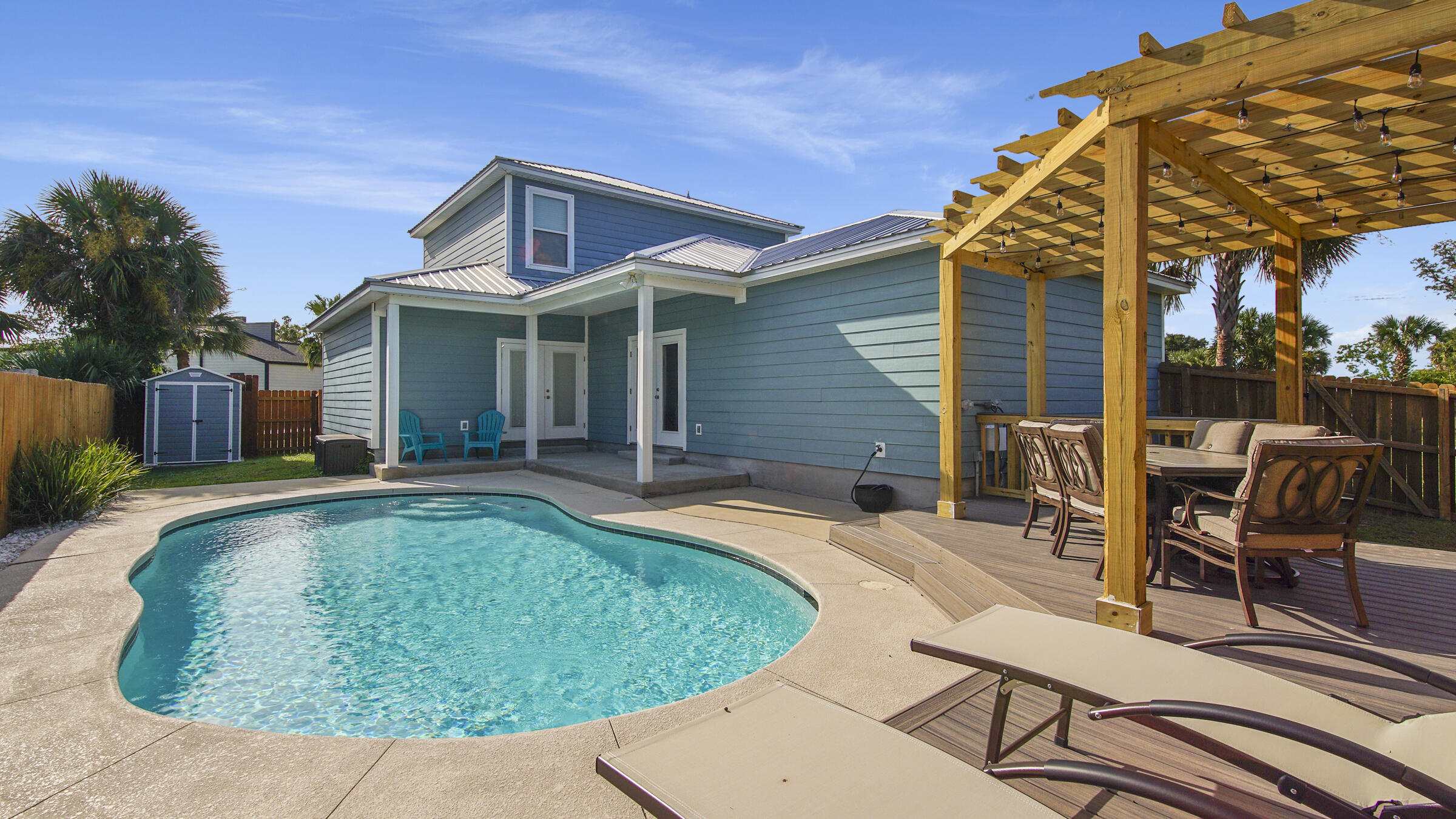 Treasure Island - Residential