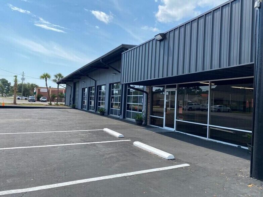7,500 SF property located in downtown Fort Walton Beach Business District. Located on the SW corner Hollywood Blvd SE and Chestnut Ave. Hollywood Blvd is a major East/West arterial in Fort Walton Beach.  1,440 SF of HVAC office/showroom space. 5,160 SF of shop/service space. 900 SF storage space. Great location for many retail opportunities. This property has recently been updated with new paint, flooring and is in excellent condition. Owner Financing Available Owner may also consider lease. Property was going to be opened as a Sports Bar. There are full sets of plan and a working open Development order on property New A/C through out new sprinkler system, grease traps all installed, cooler freezers in  place floor drains in lots of Kitchen equip already purchased,  veriety furniture