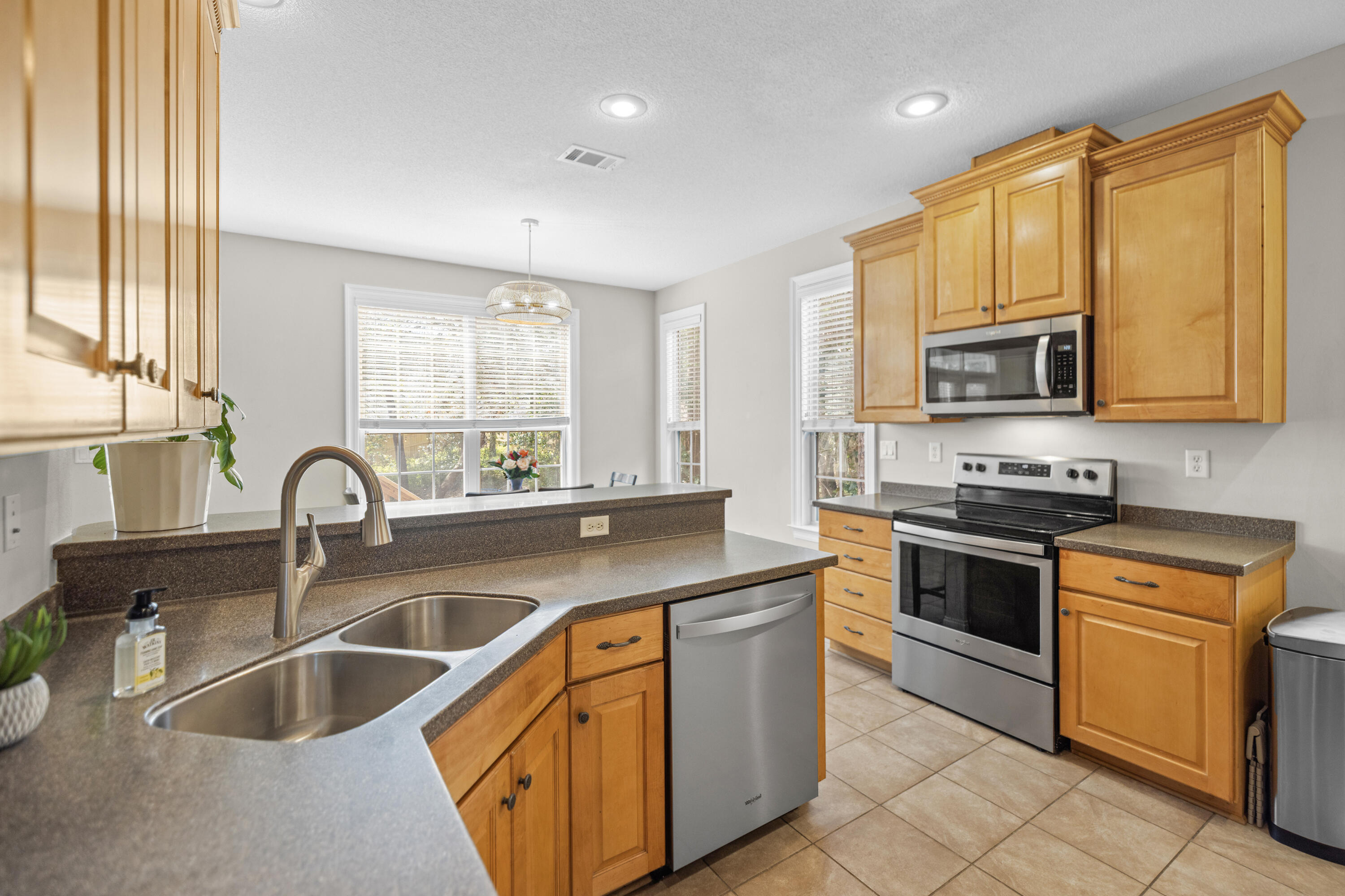 ROCKYWOOD PH 3 - Residential