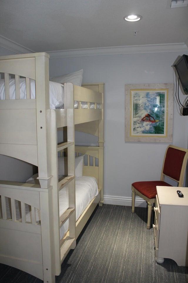 EMERALD GRANDE - Residential