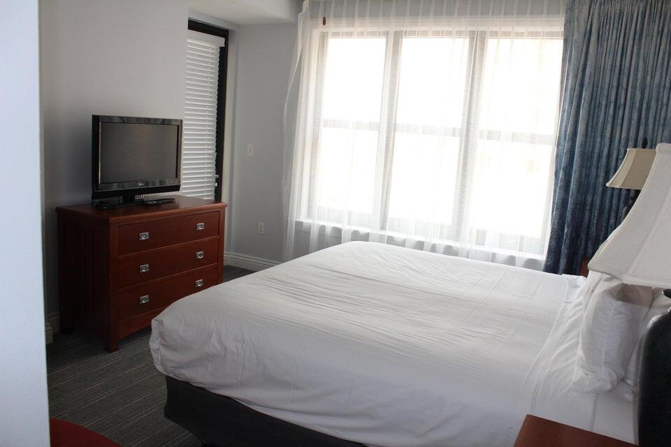 EMERALD GRANDE - Residential