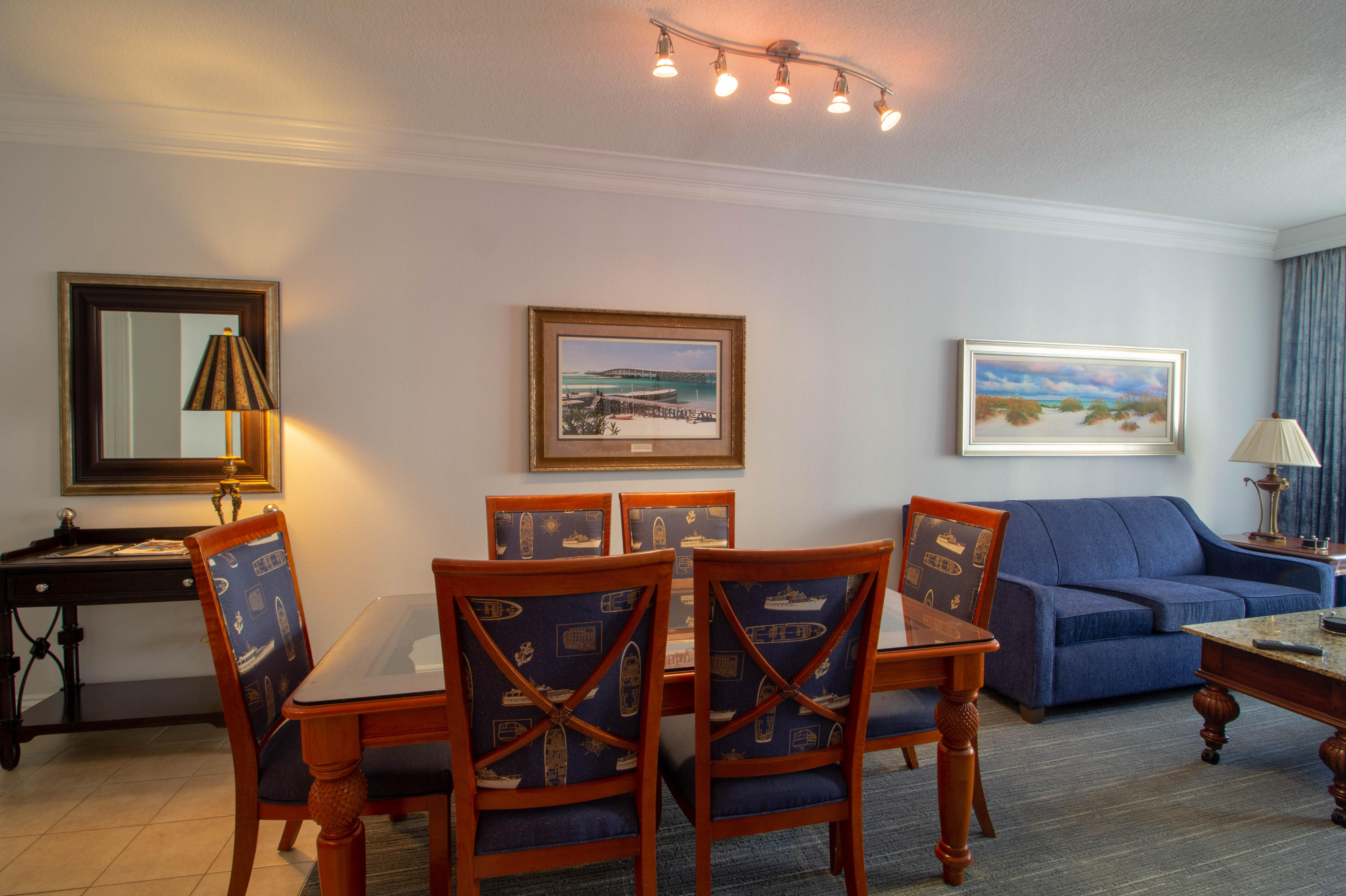 EMERALD GRANDE - Residential