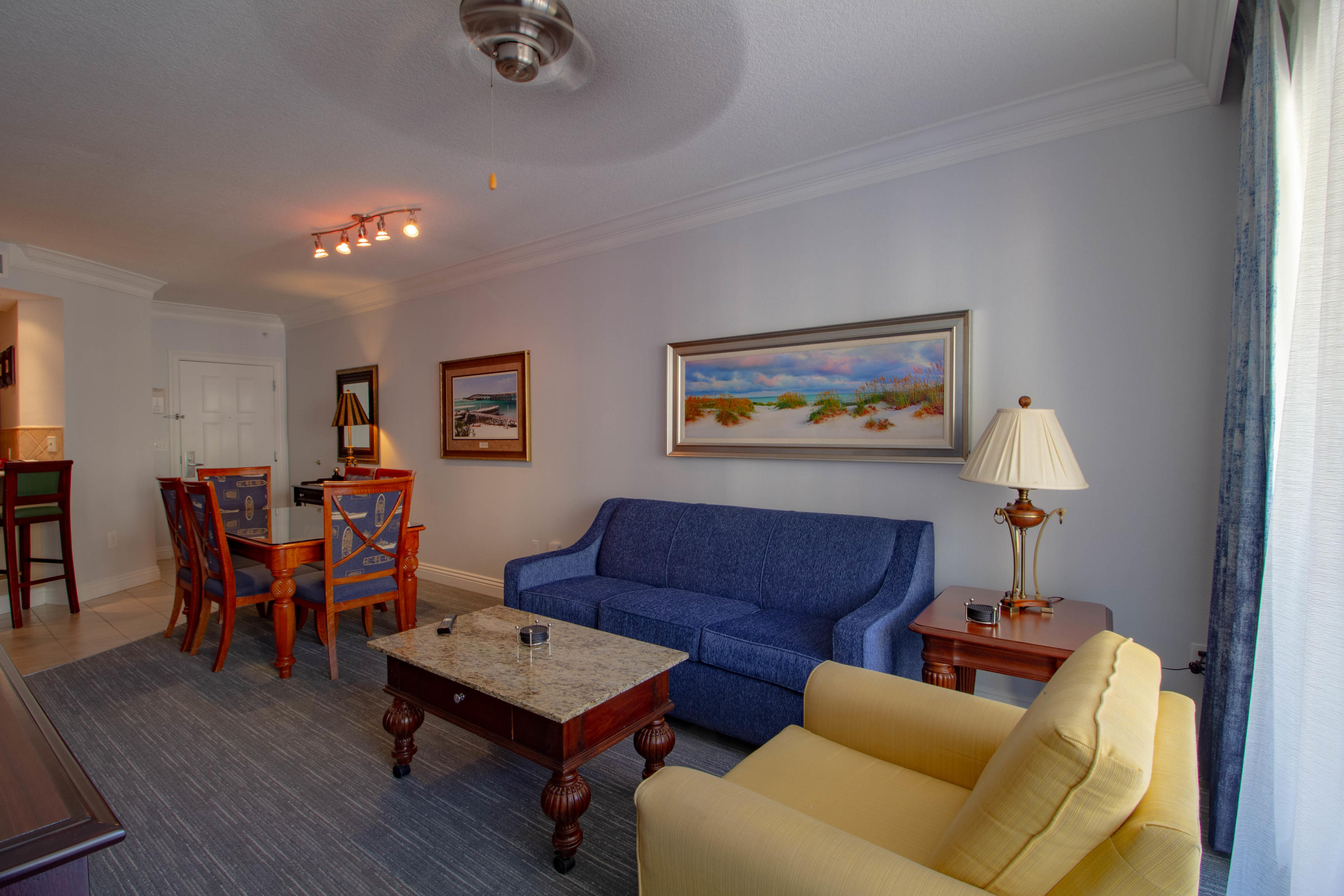 EMERALD GRANDE - Residential