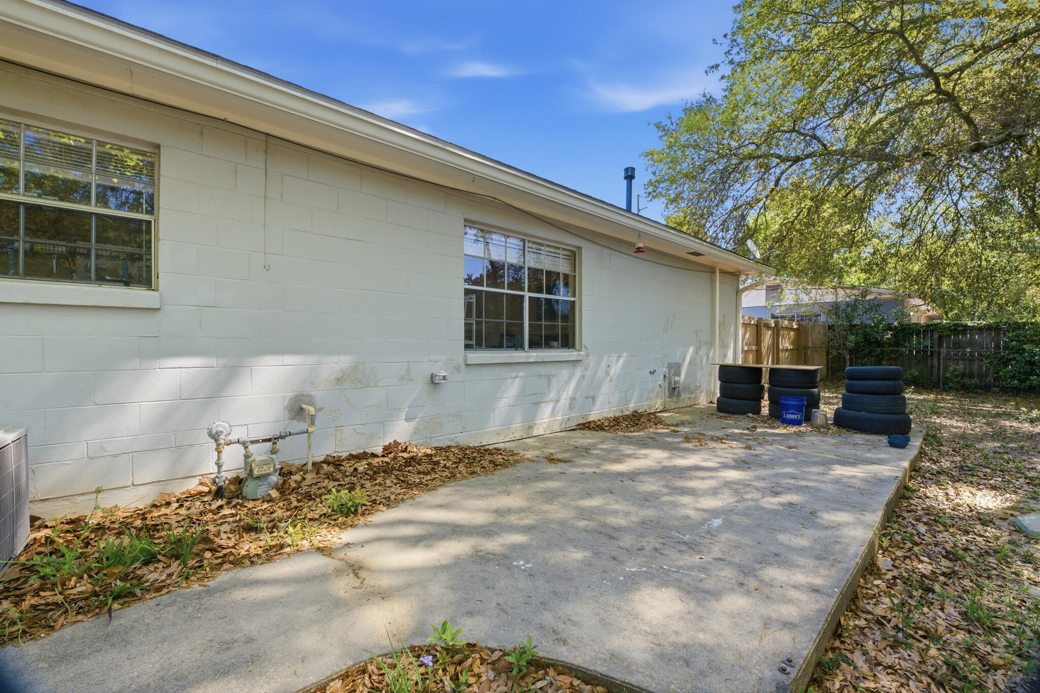 MID PINES - Residential