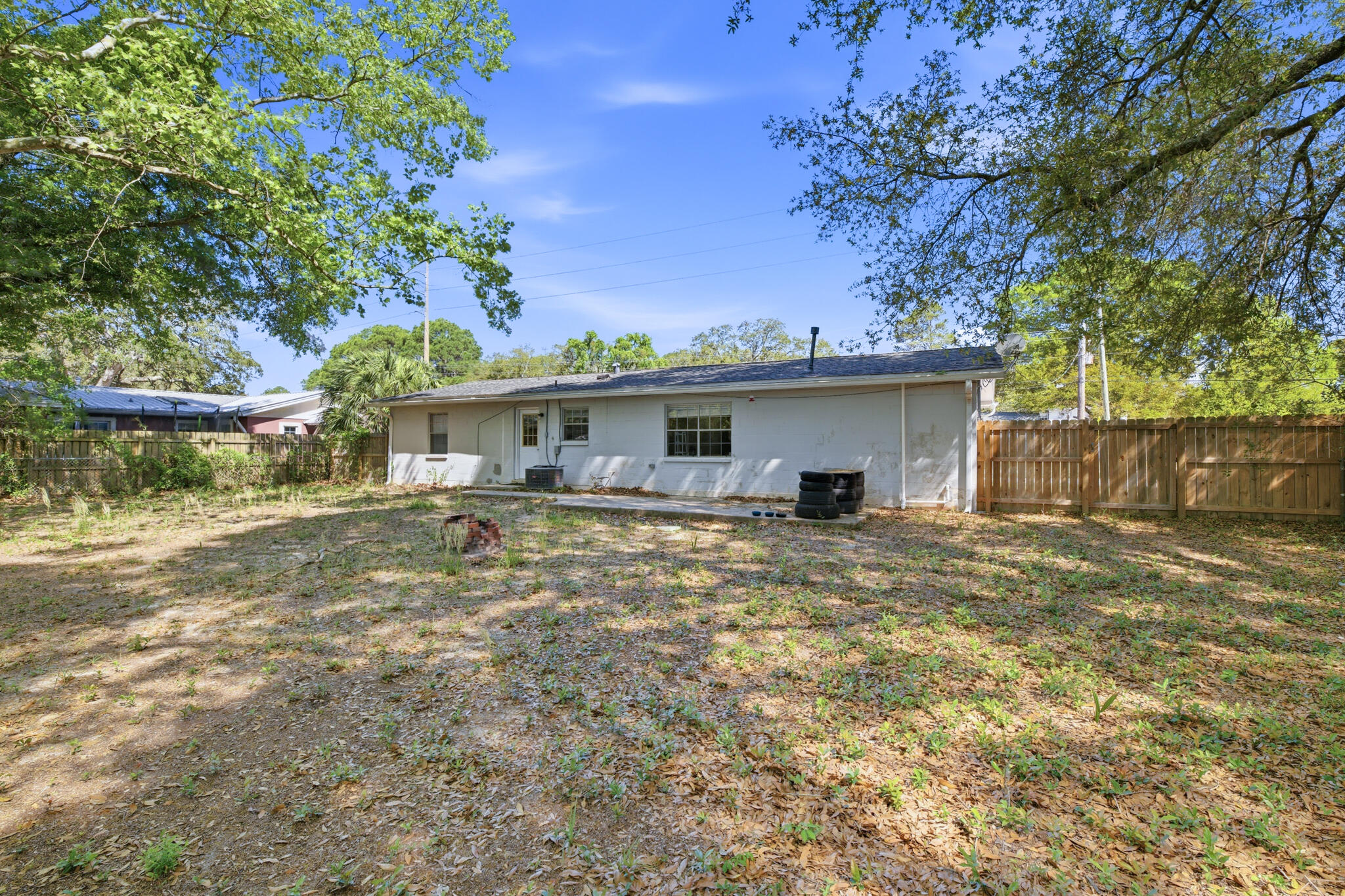 MID PINES - Residential