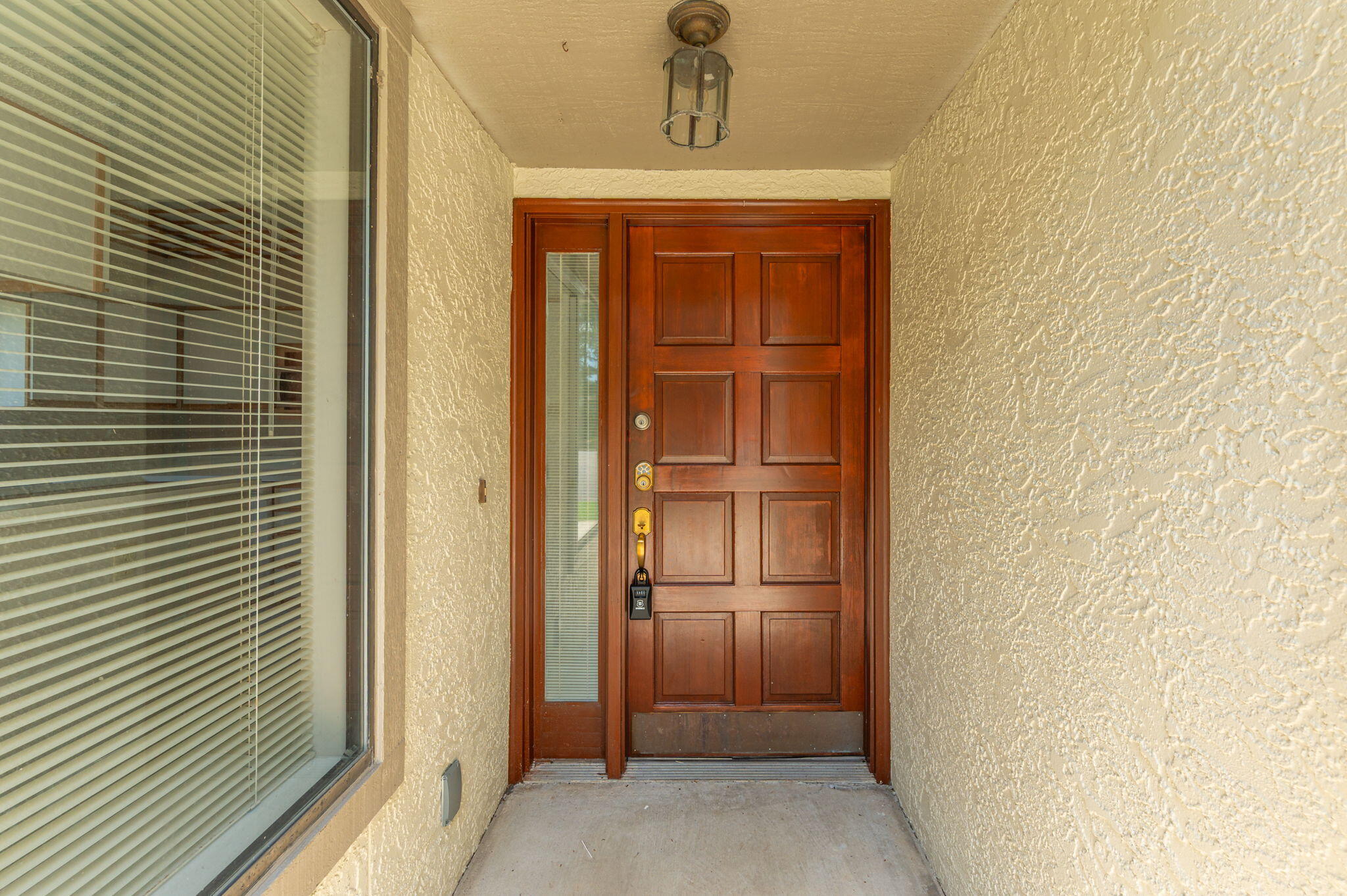 1219 Oakmont Drive 219