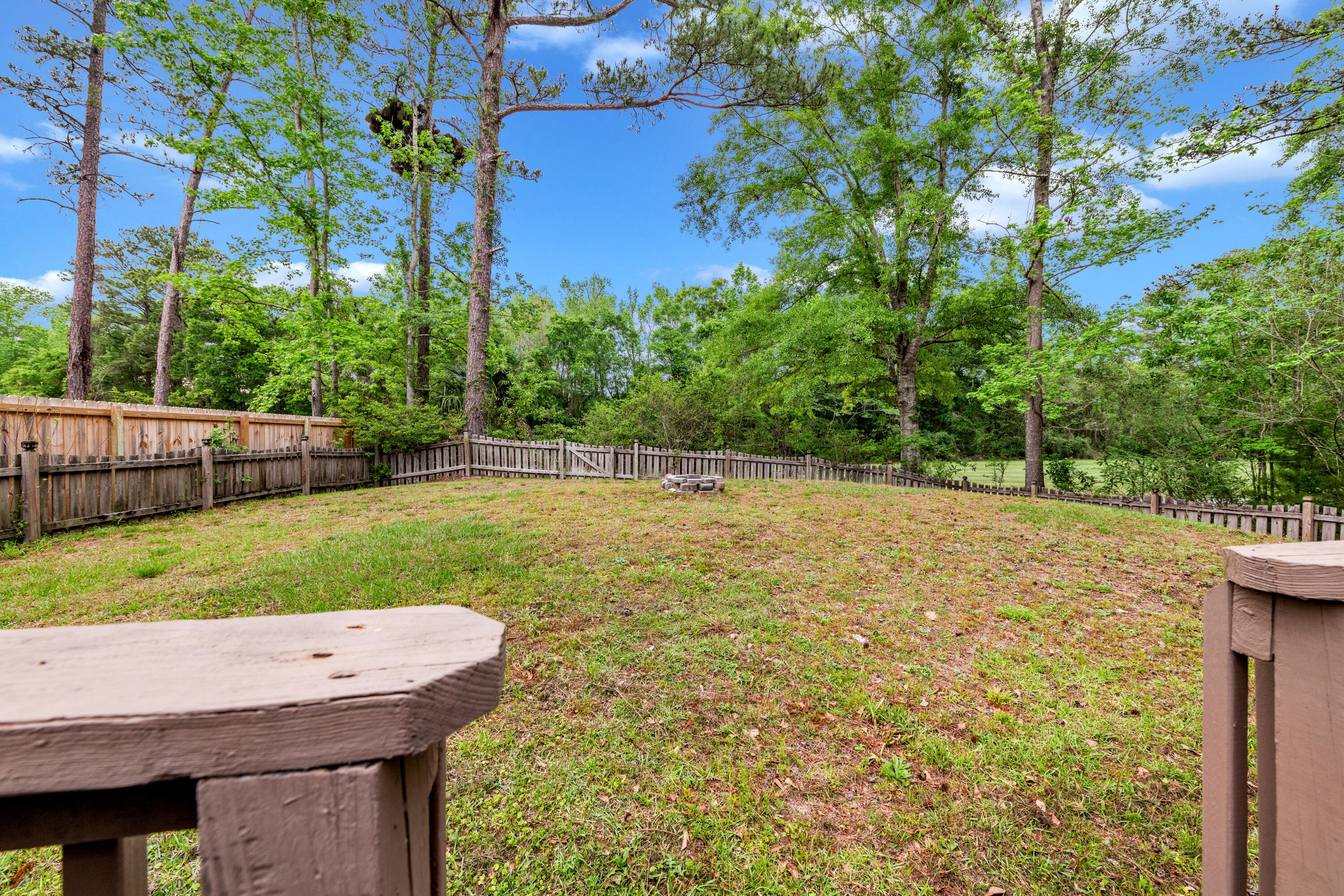 FOXWOOD ESTATES 1 - Residential