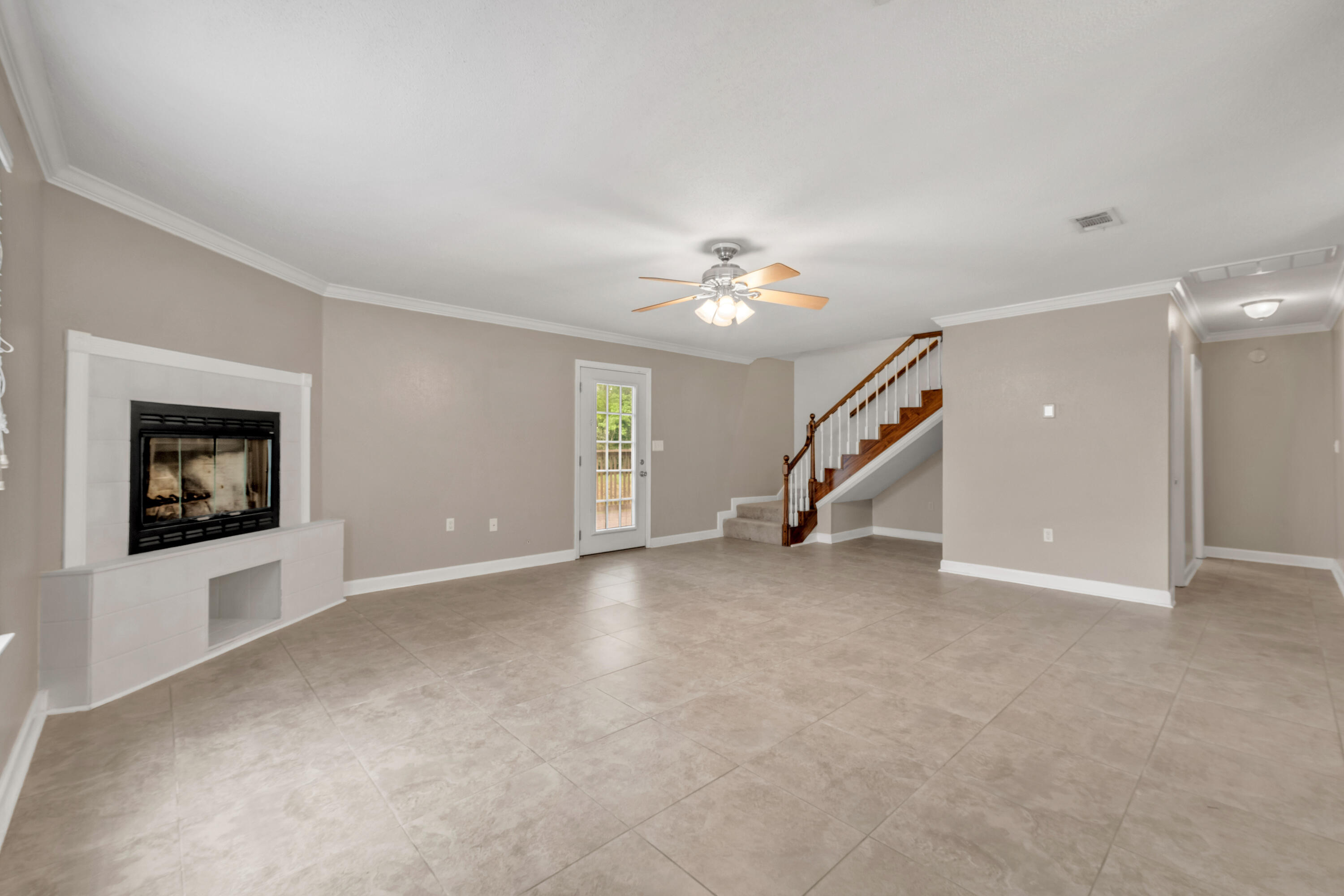 FOXWOOD ESTATES 1 - Residential