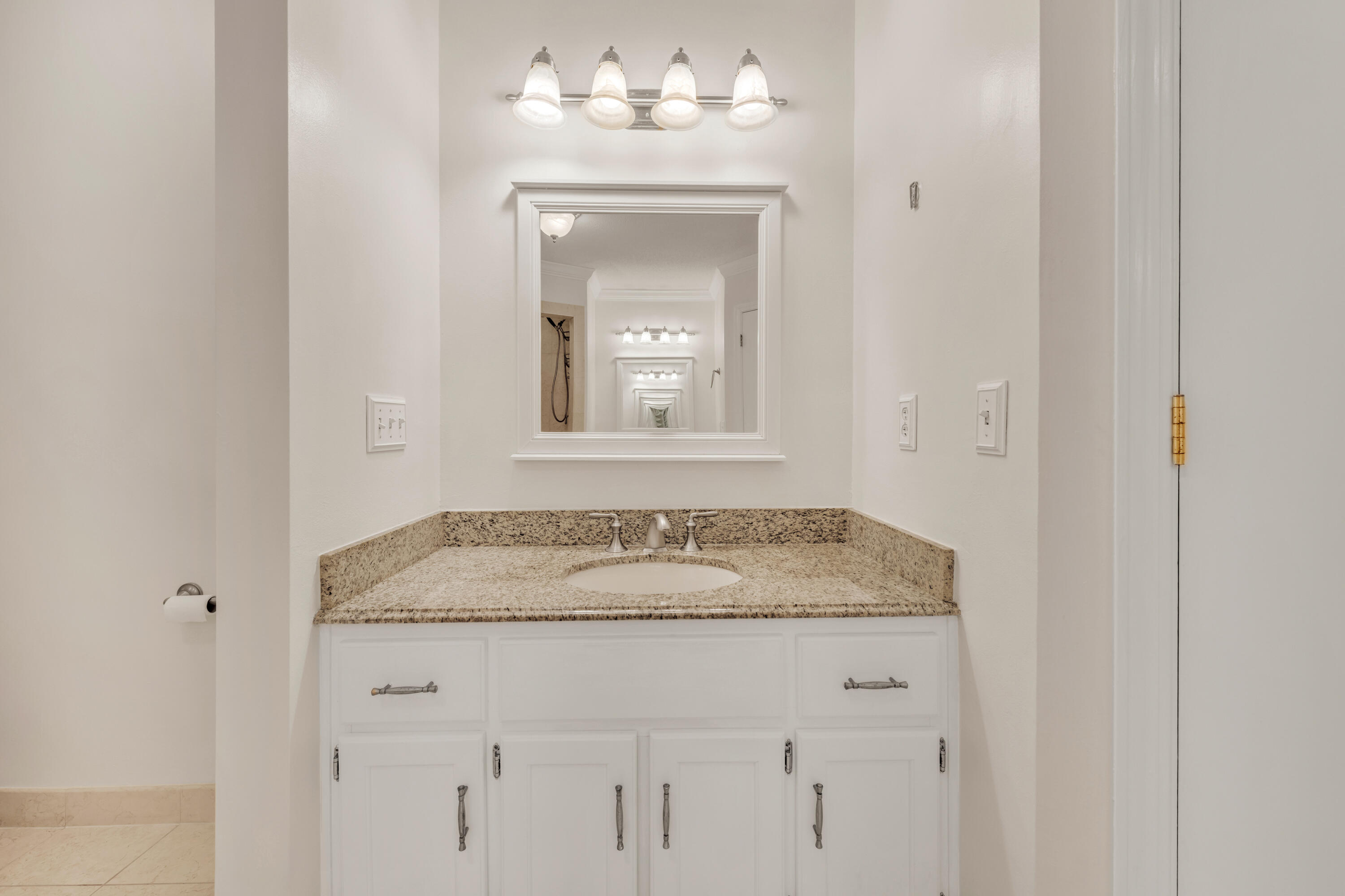 FOXWOOD ESTATES 1 - Residential