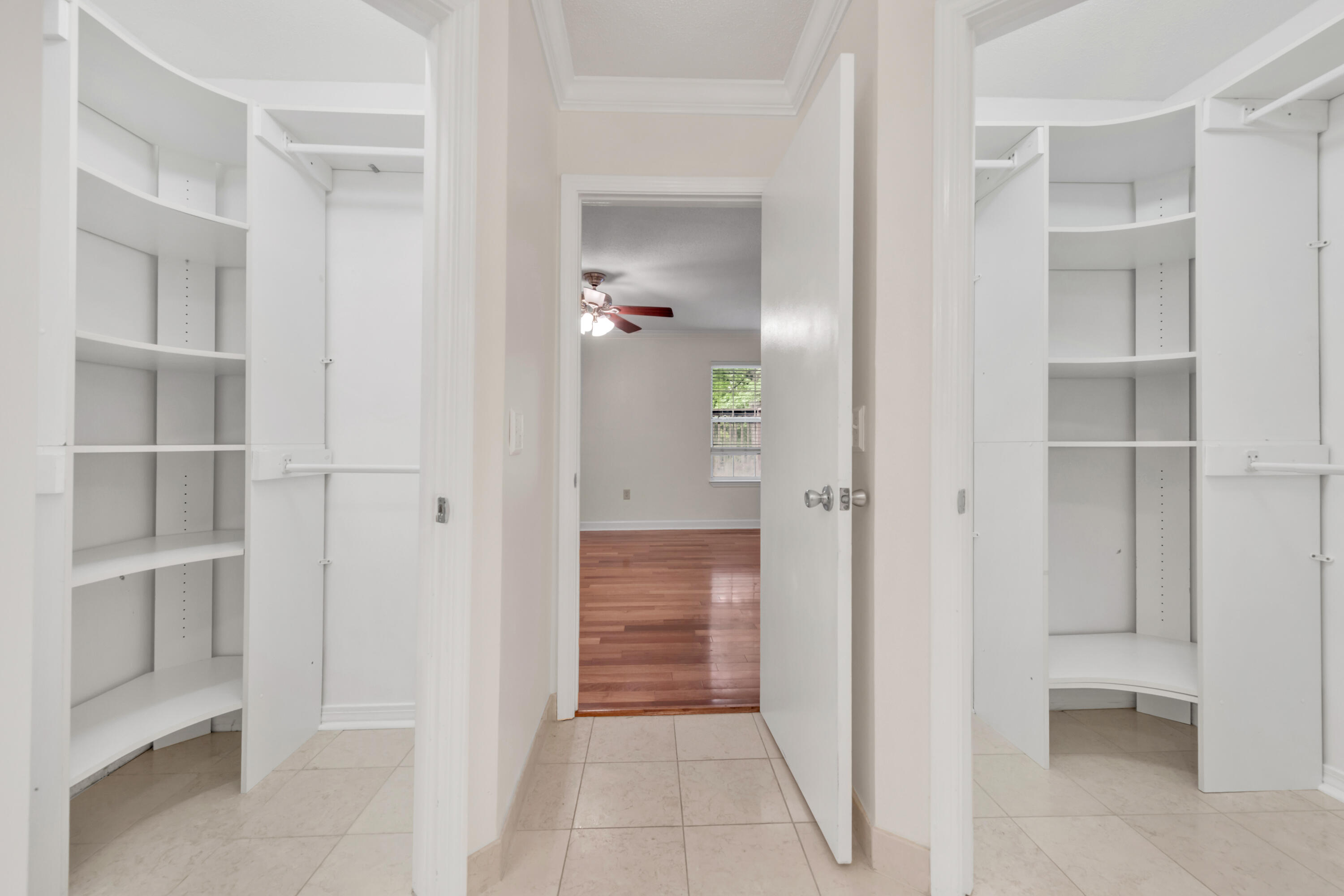 FOXWOOD ESTATES 1 - Residential