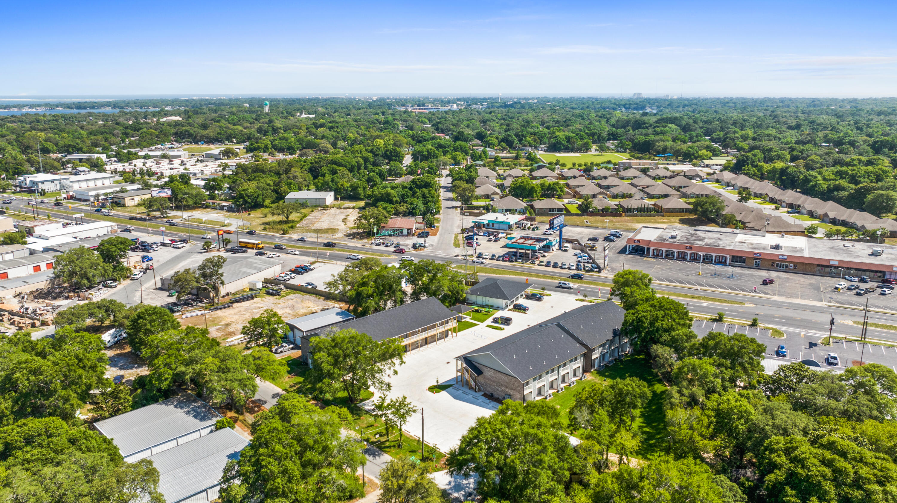 BARROW APARTMENTS - Residential Lease