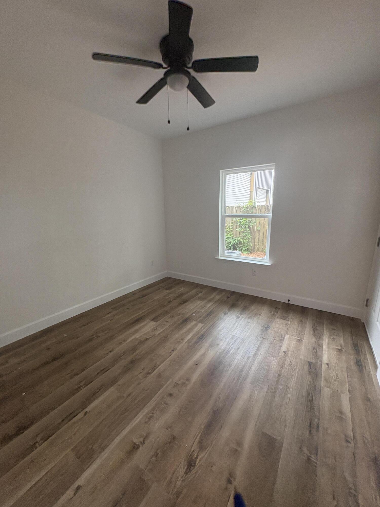 BARROW APARTMENTS - Residential Lease