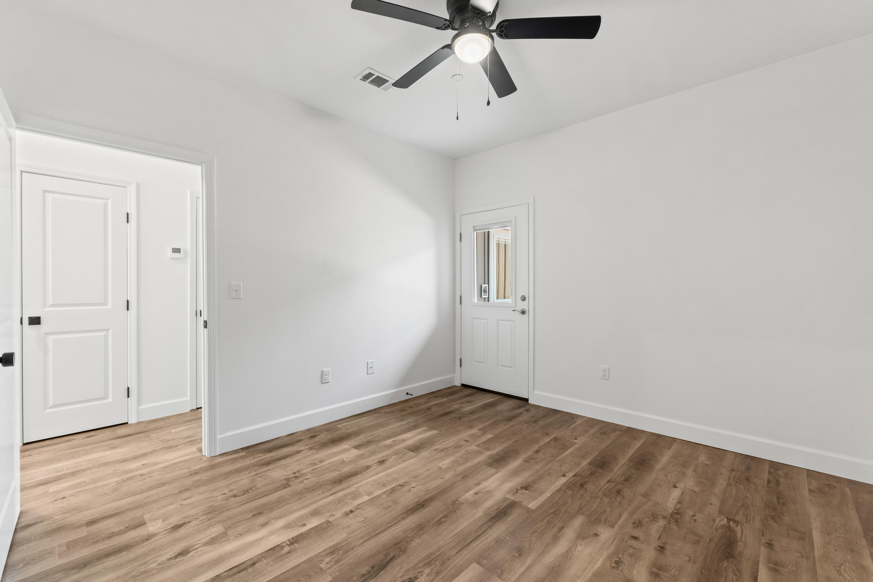 BARROW APARTMENTS - Residential Lease
