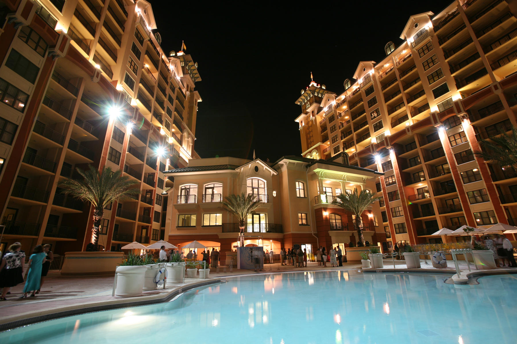 EMERALD GRANDE - Residential