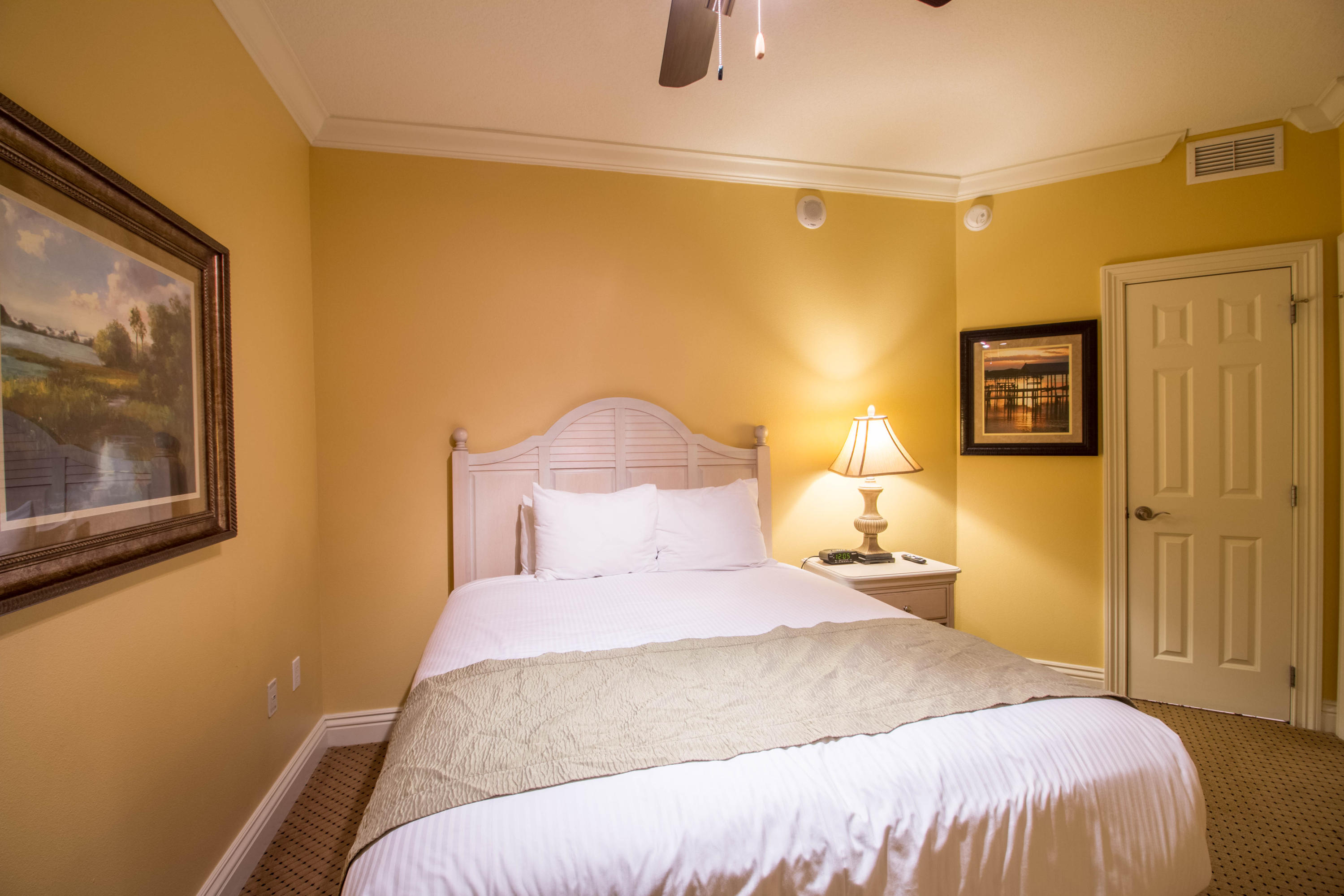 EMERALD GRANDE - Residential