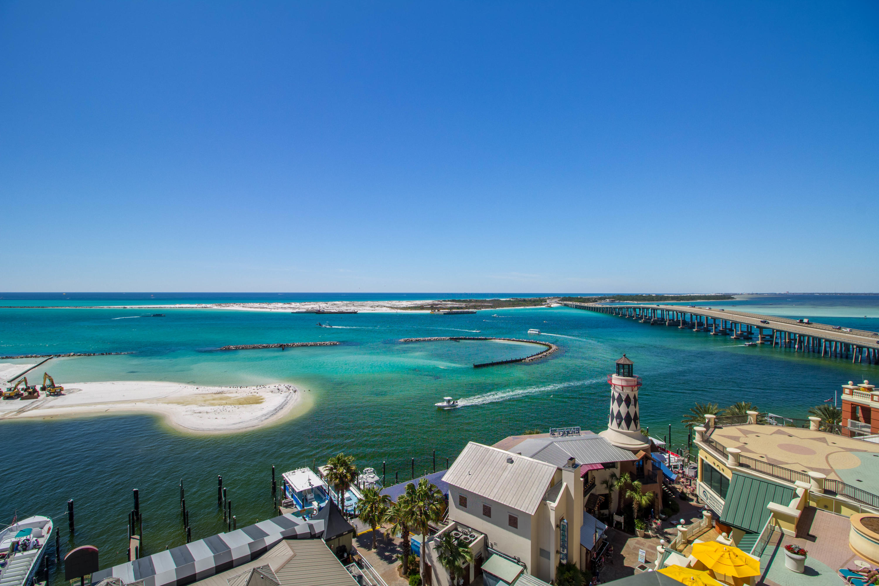 EMERALD GRANDE - Residential