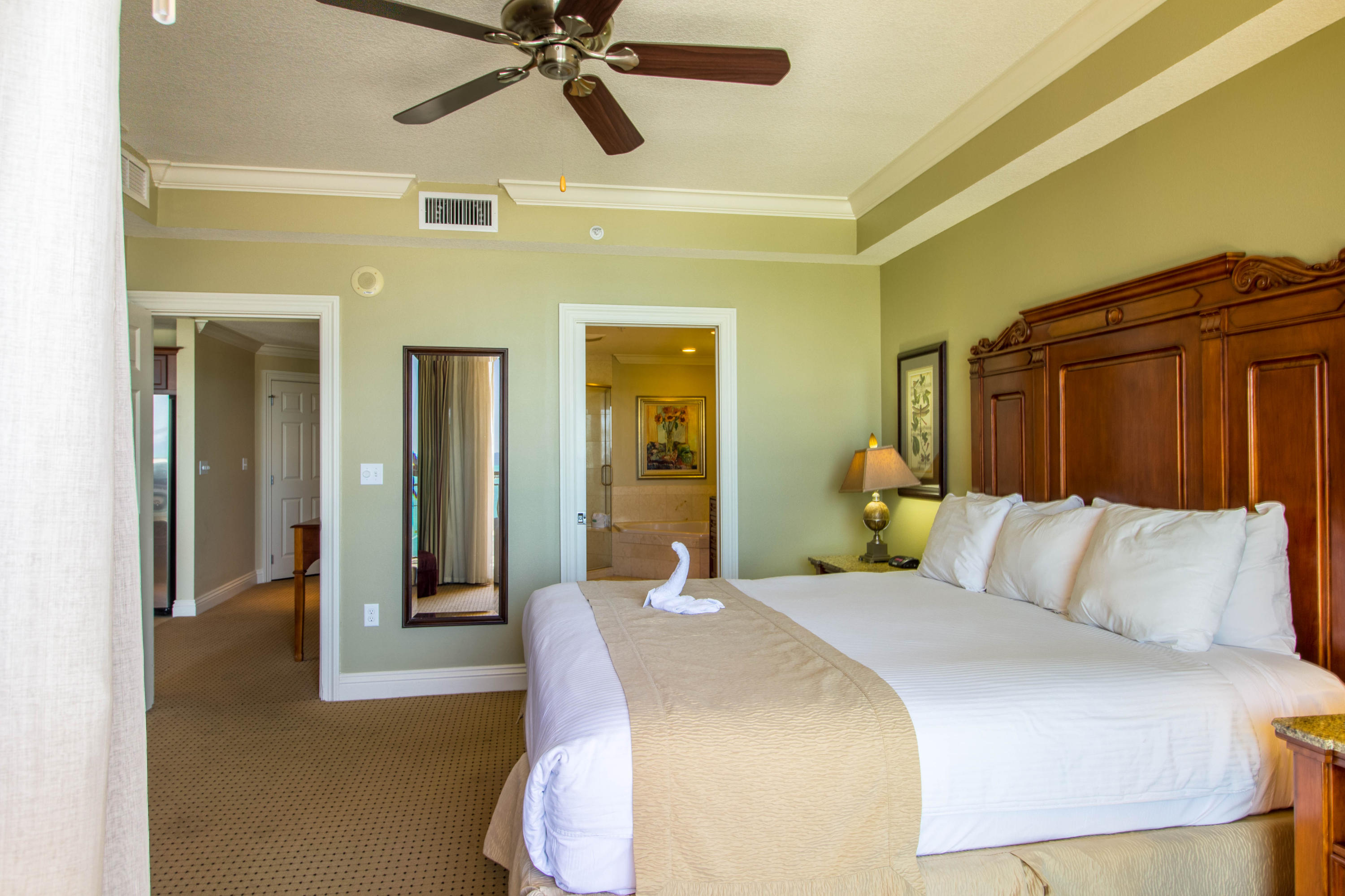 EMERALD GRANDE - Residential