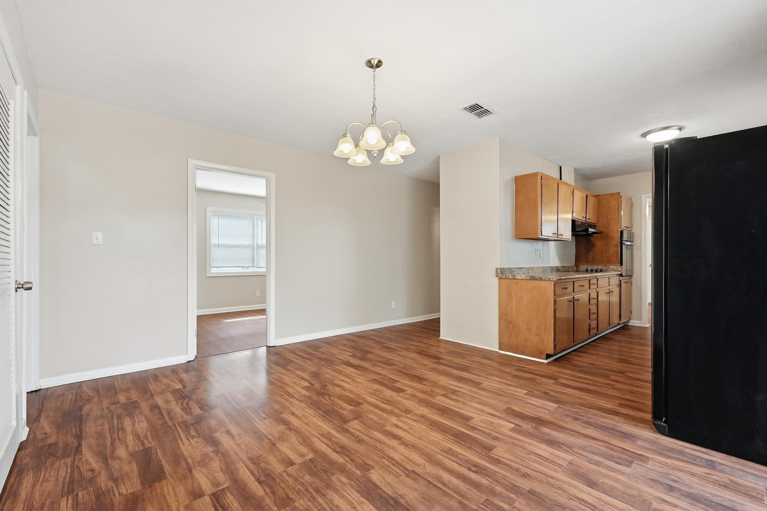 SANTASIA PARK - Residential Lease