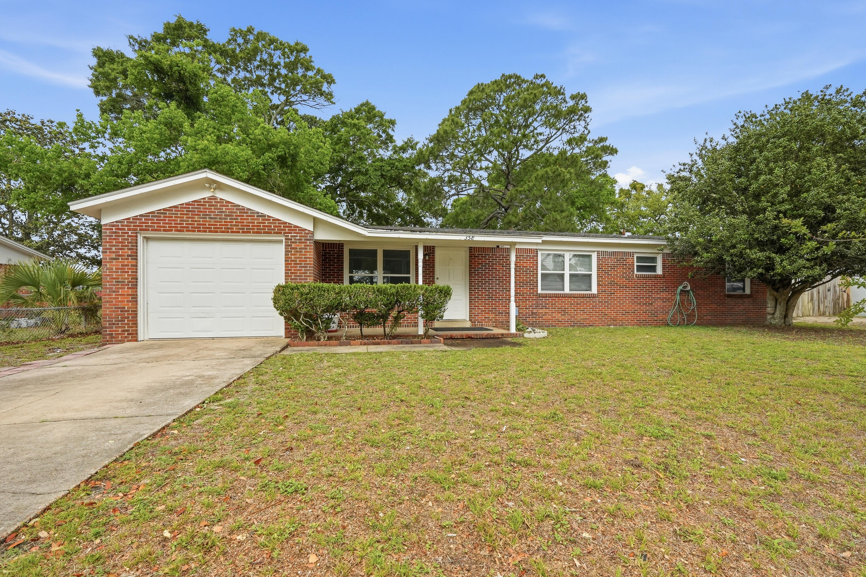SANTASIA PARK - Residential Lease