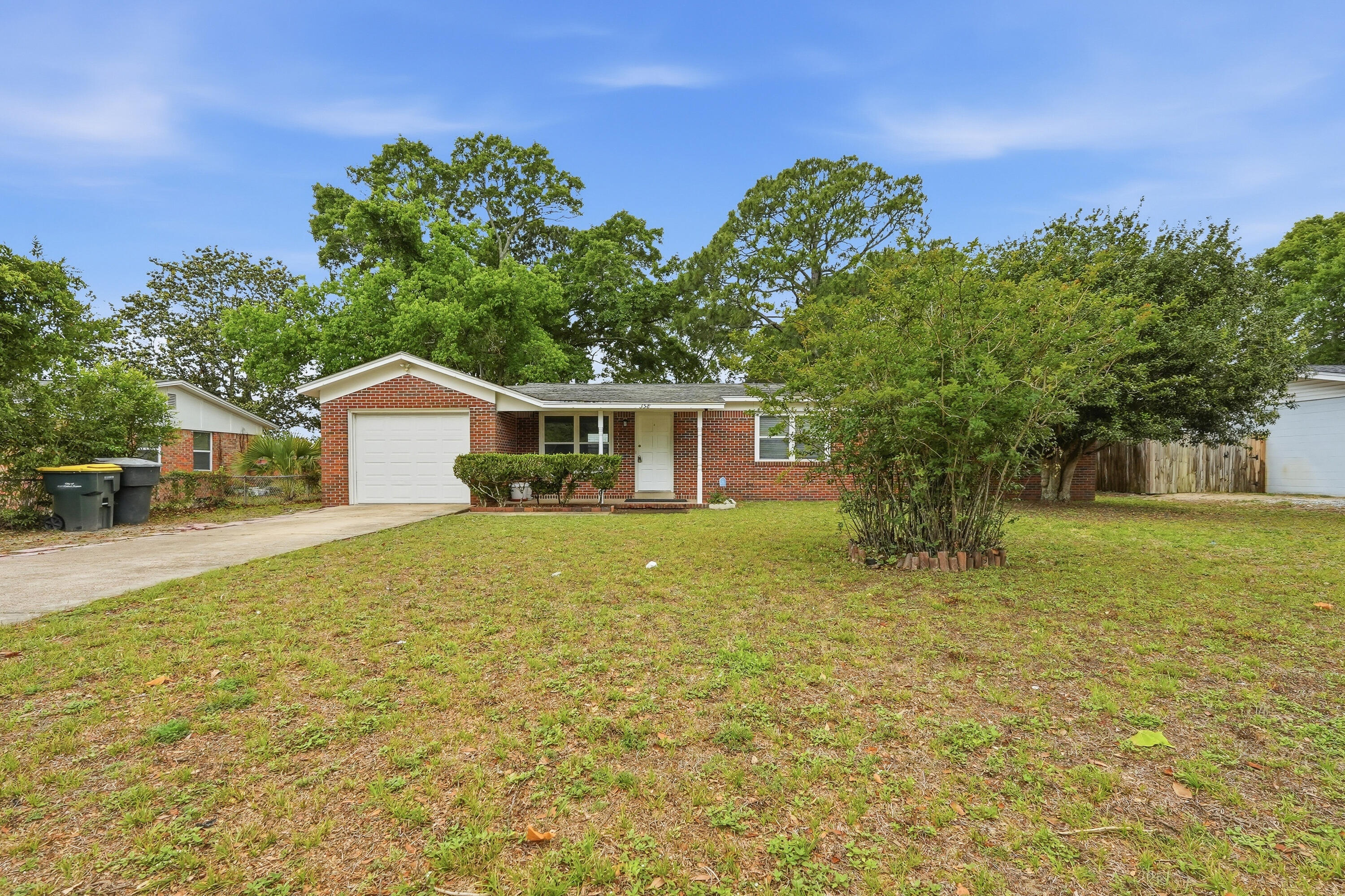 SANTASIA PARK - Residential Lease
