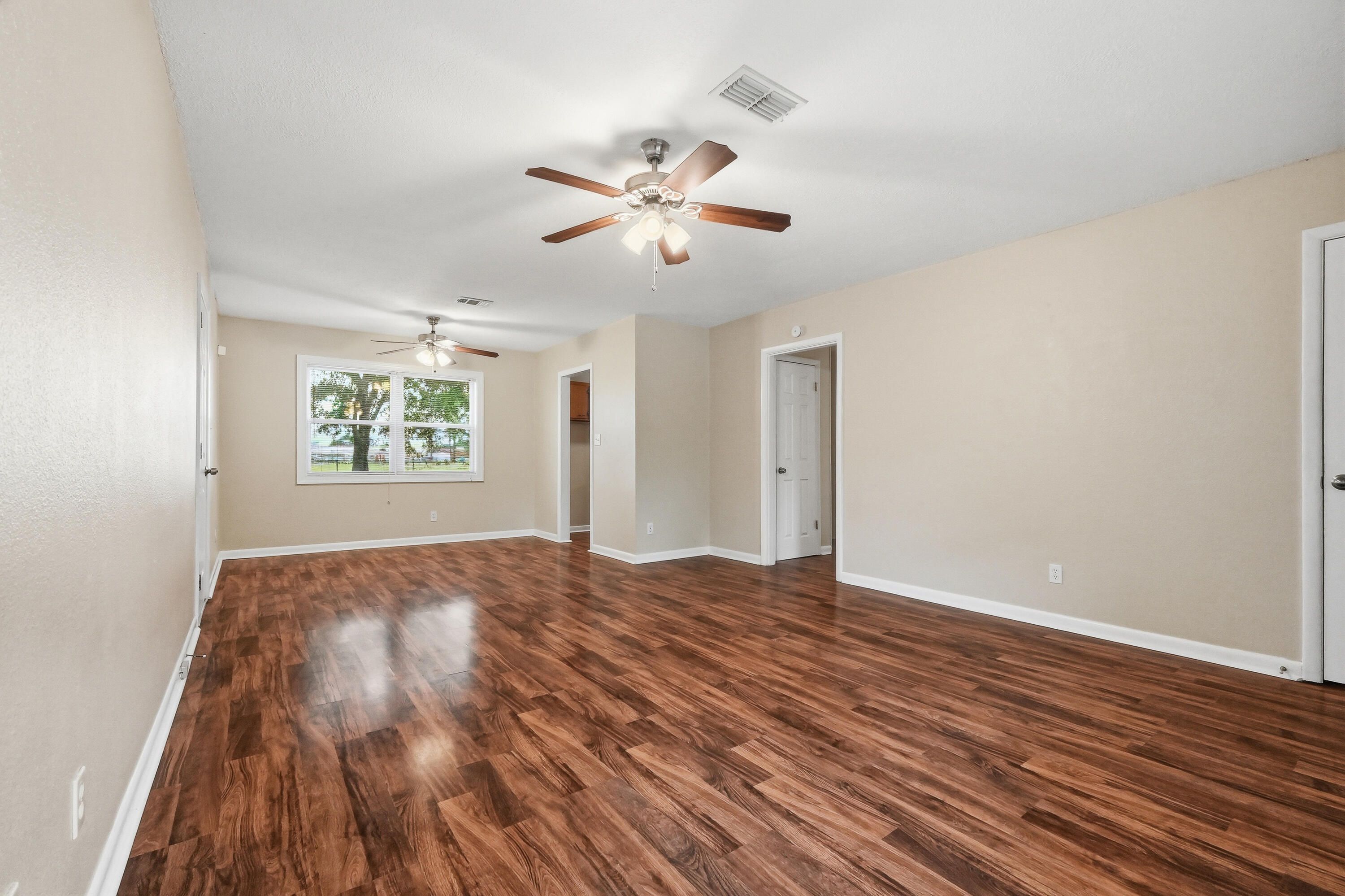 SANTASIA PARK - Residential Lease