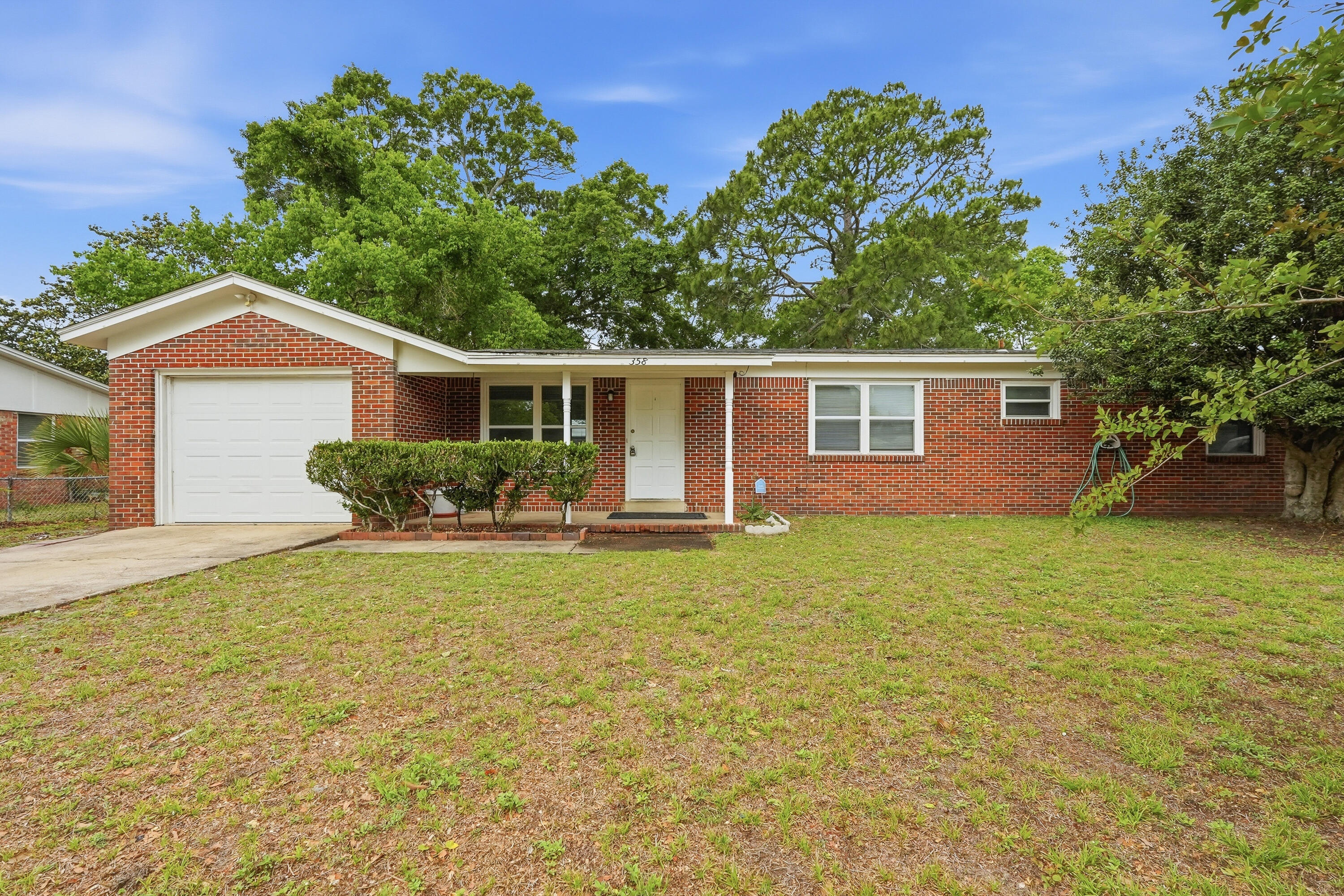 SANTASIA PARK - Residential Lease