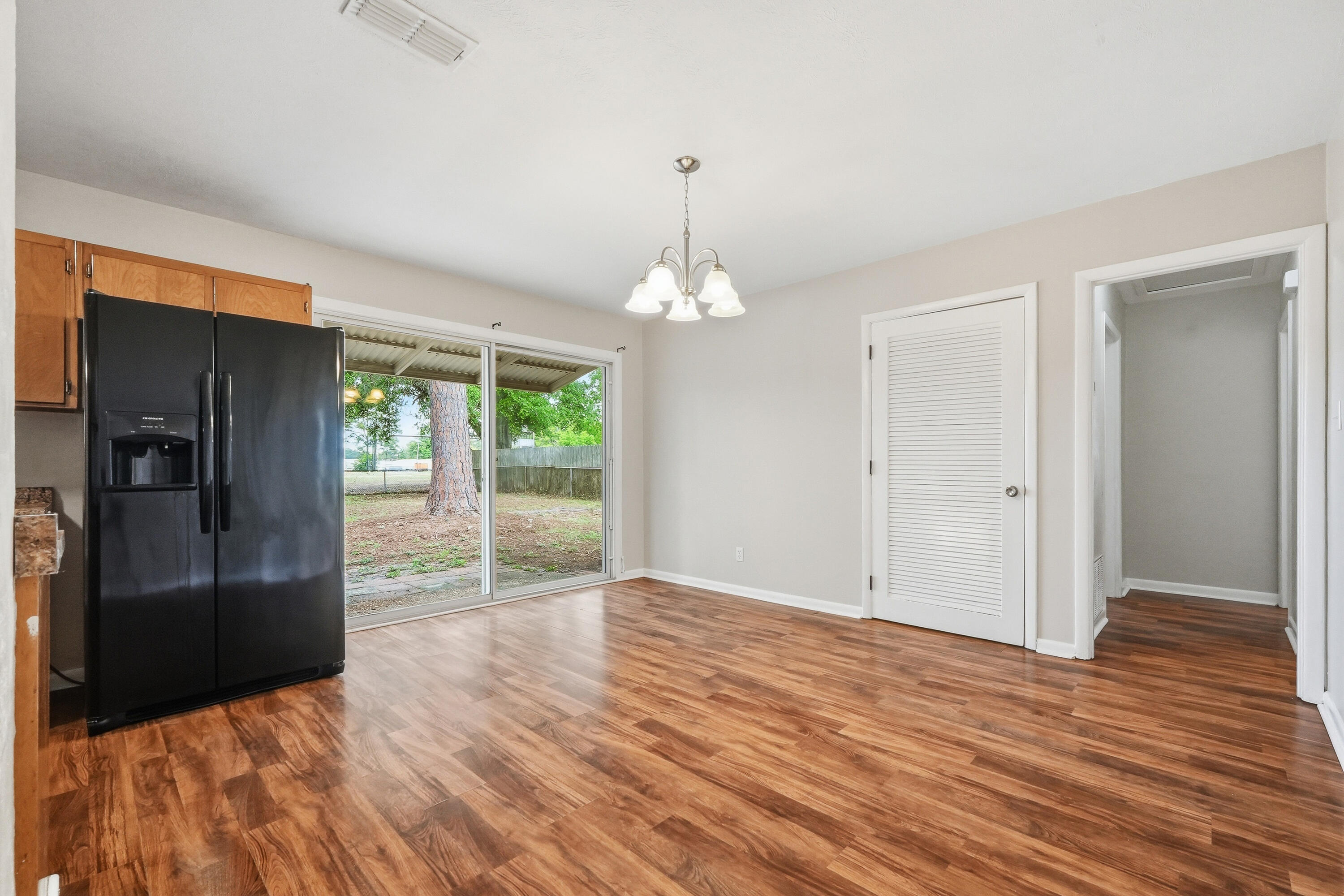 SANTASIA PARK - Residential Lease