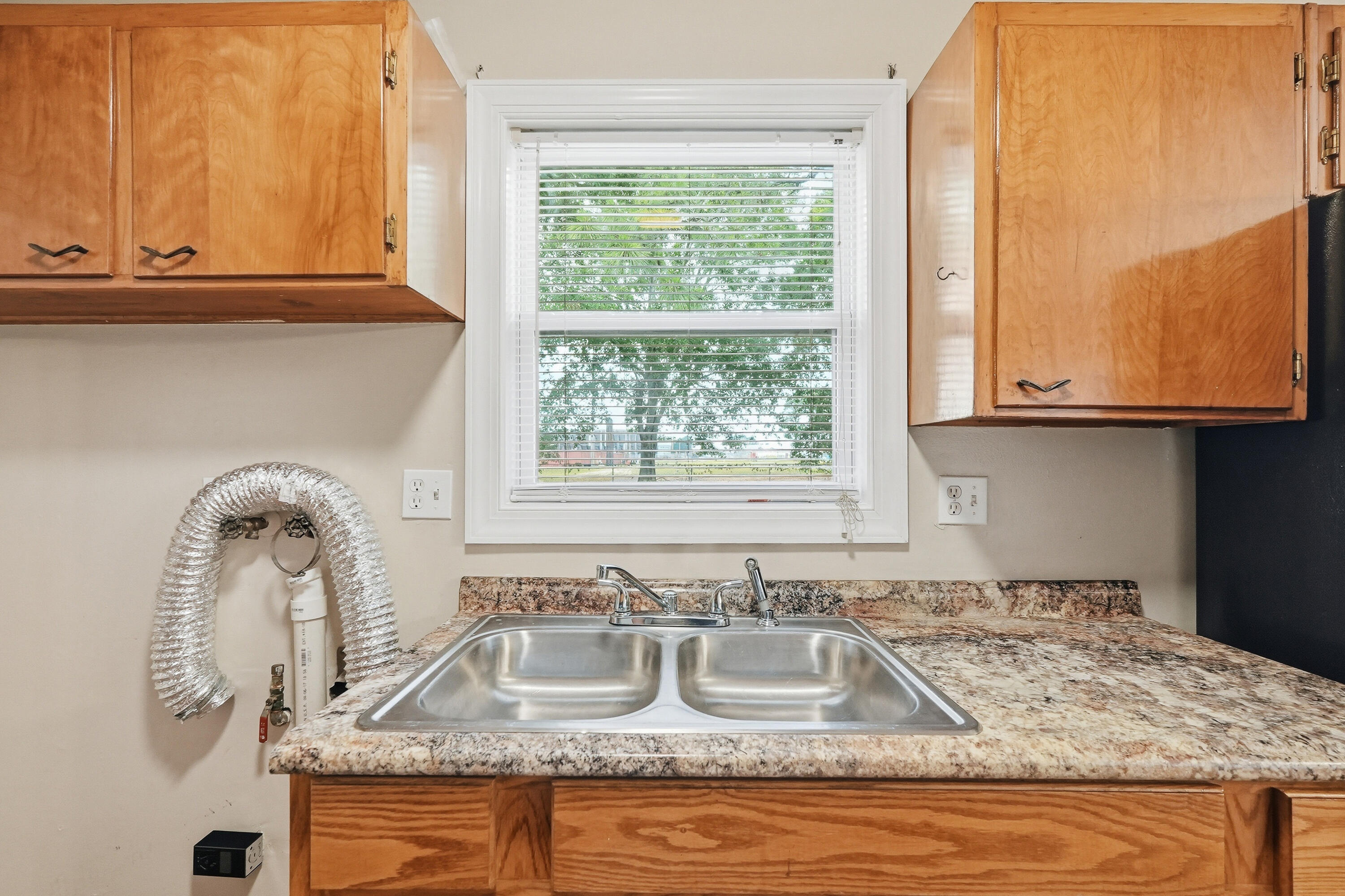 SANTASIA PARK - Residential Lease