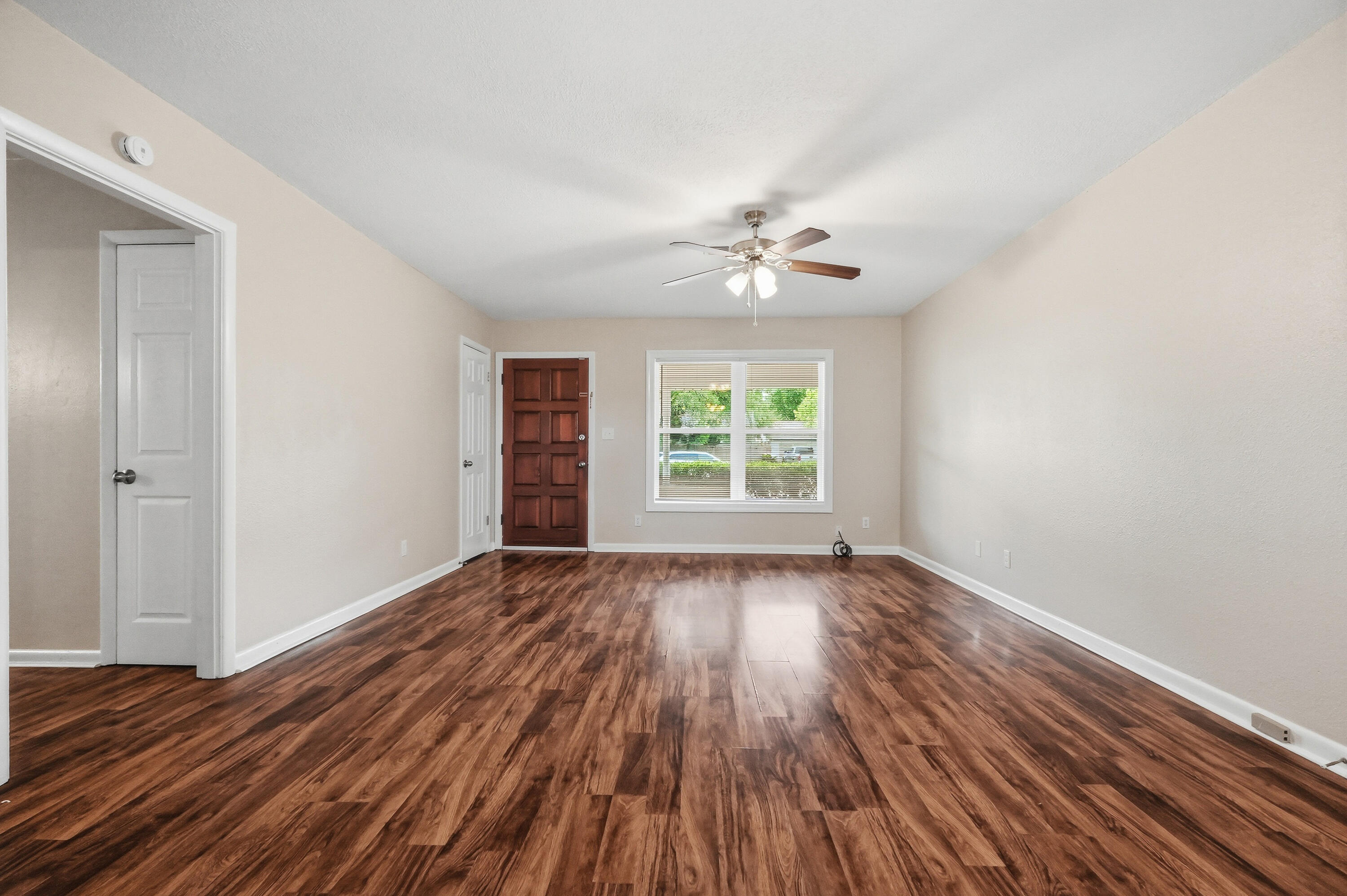 SANTASIA PARK - Residential Lease