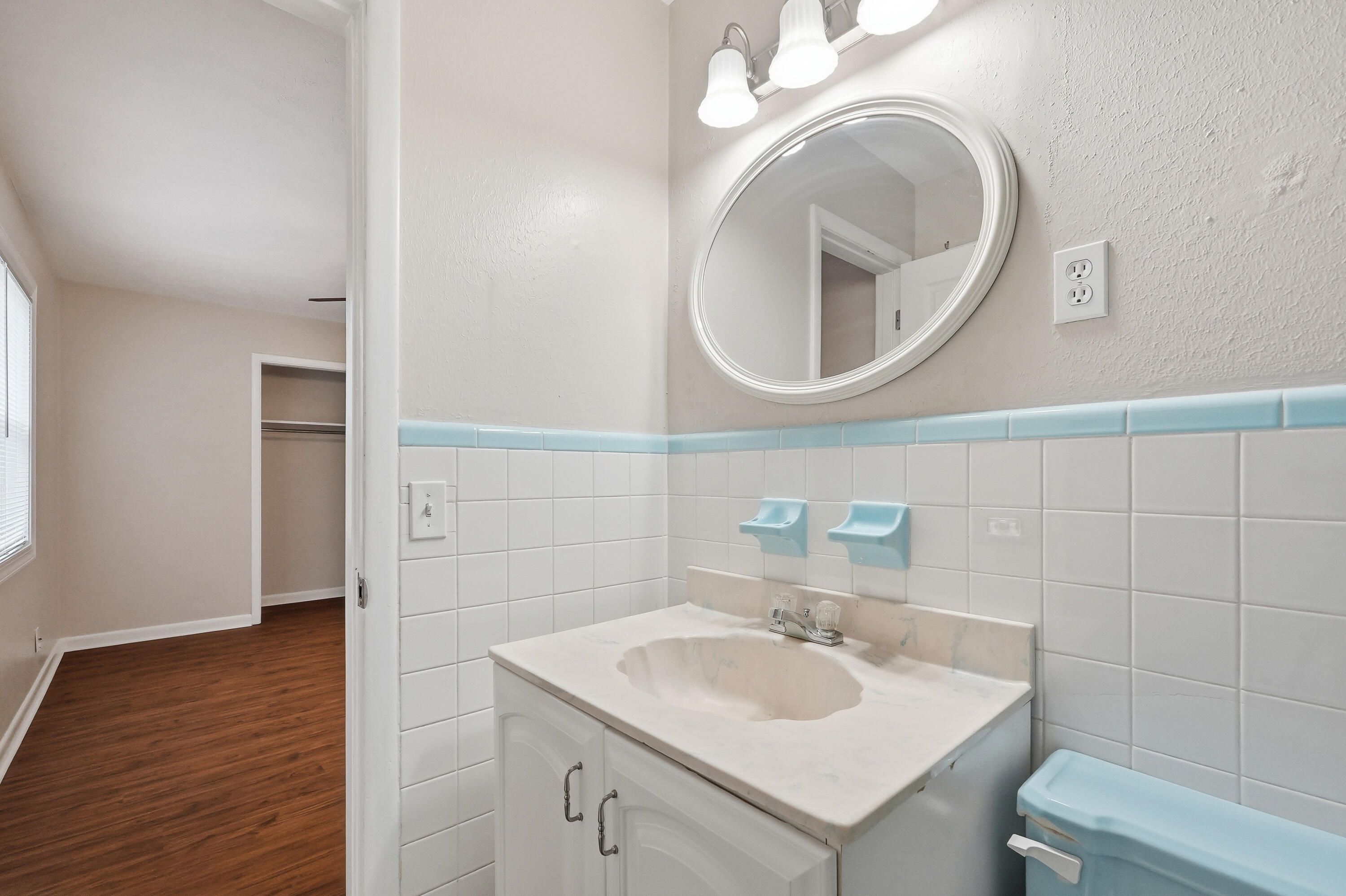SANTASIA PARK - Residential Lease