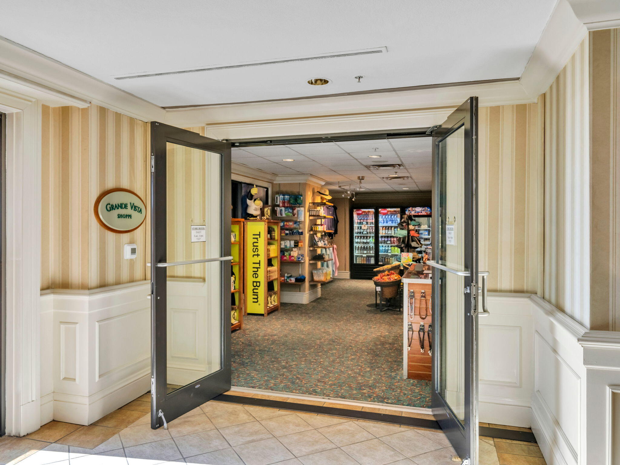 EMERALD GRANDE West - Residential