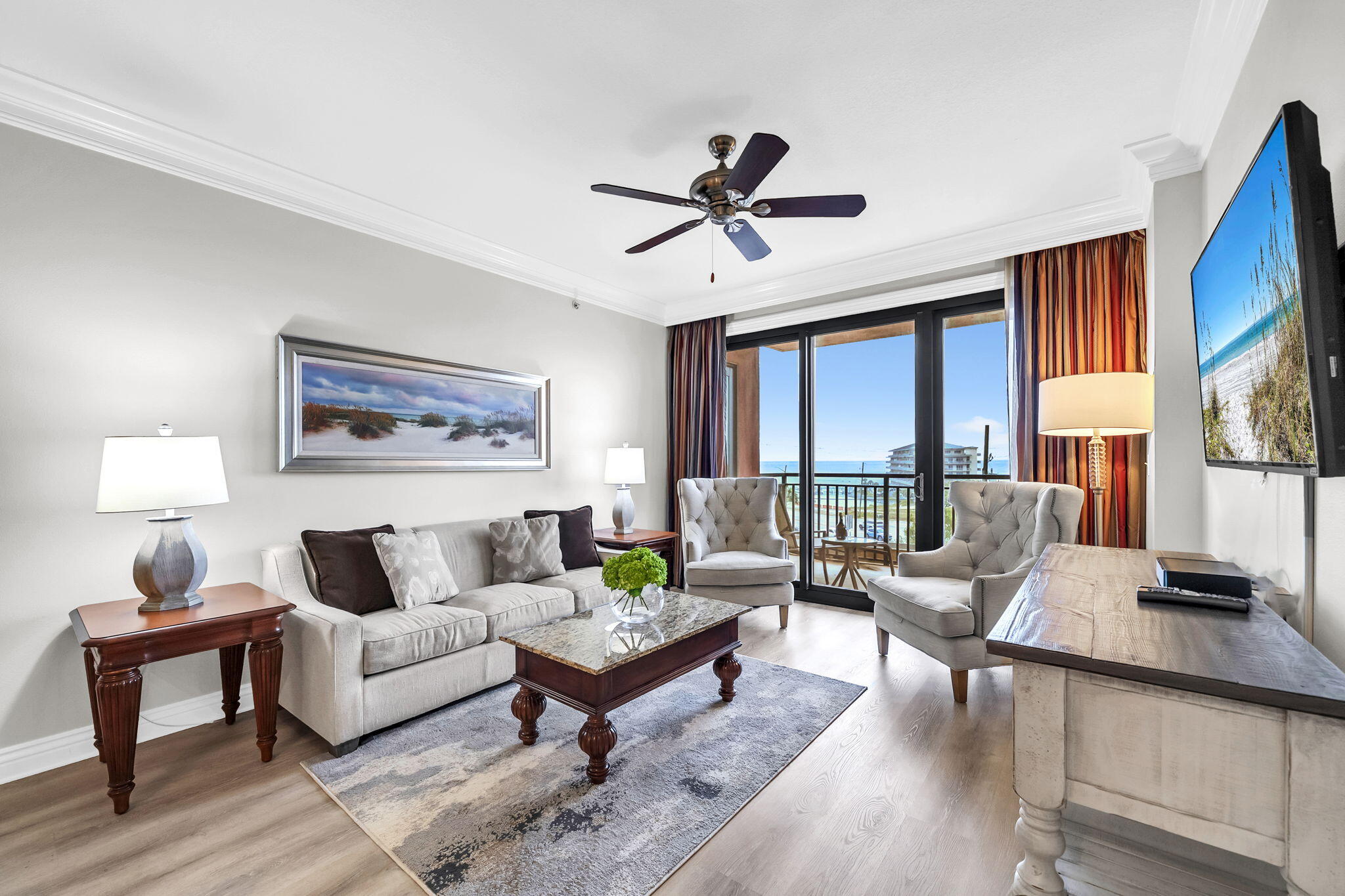 EMERALD GRANDE West - Residential