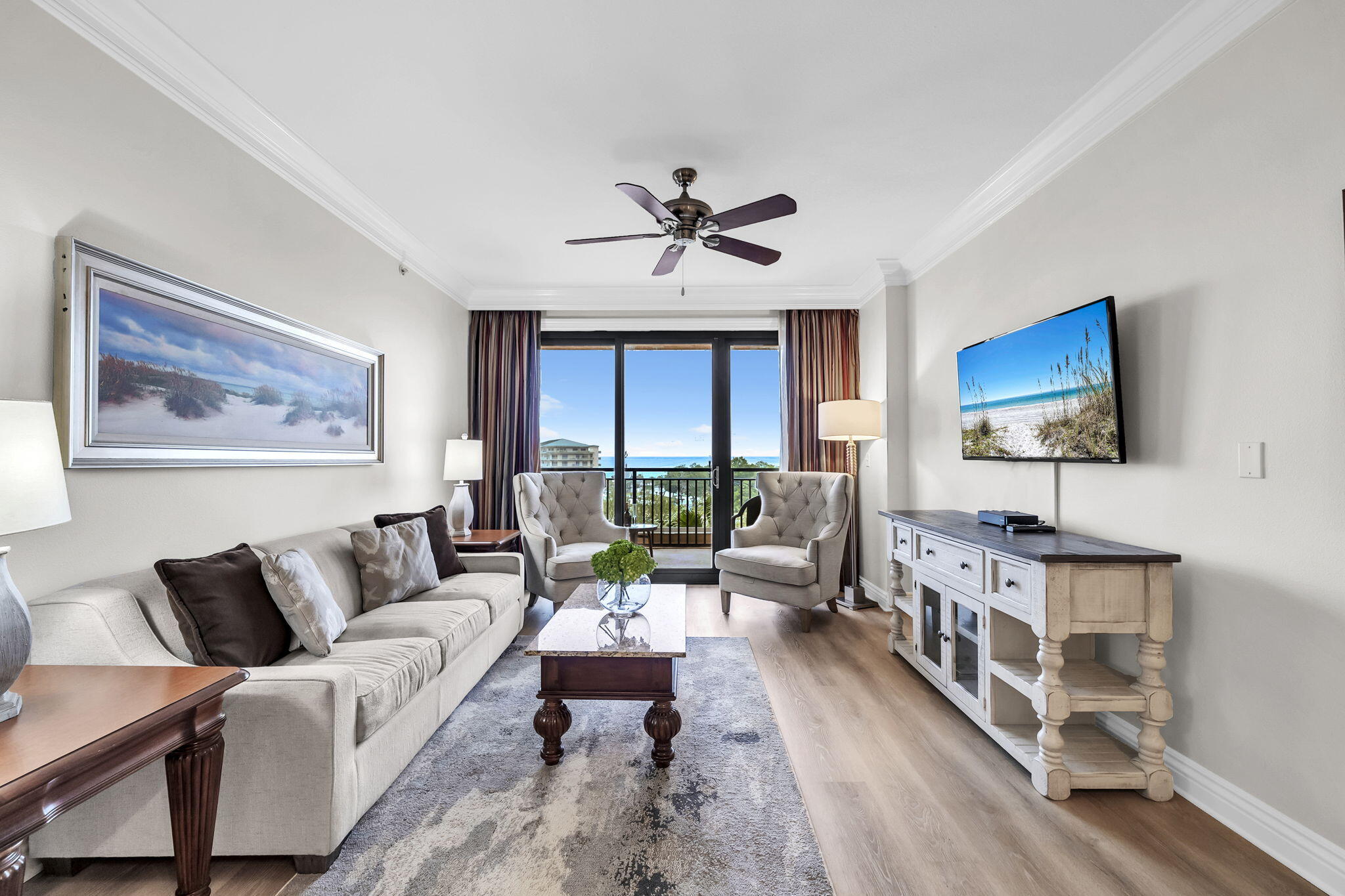 EMERALD GRANDE West - Residential
