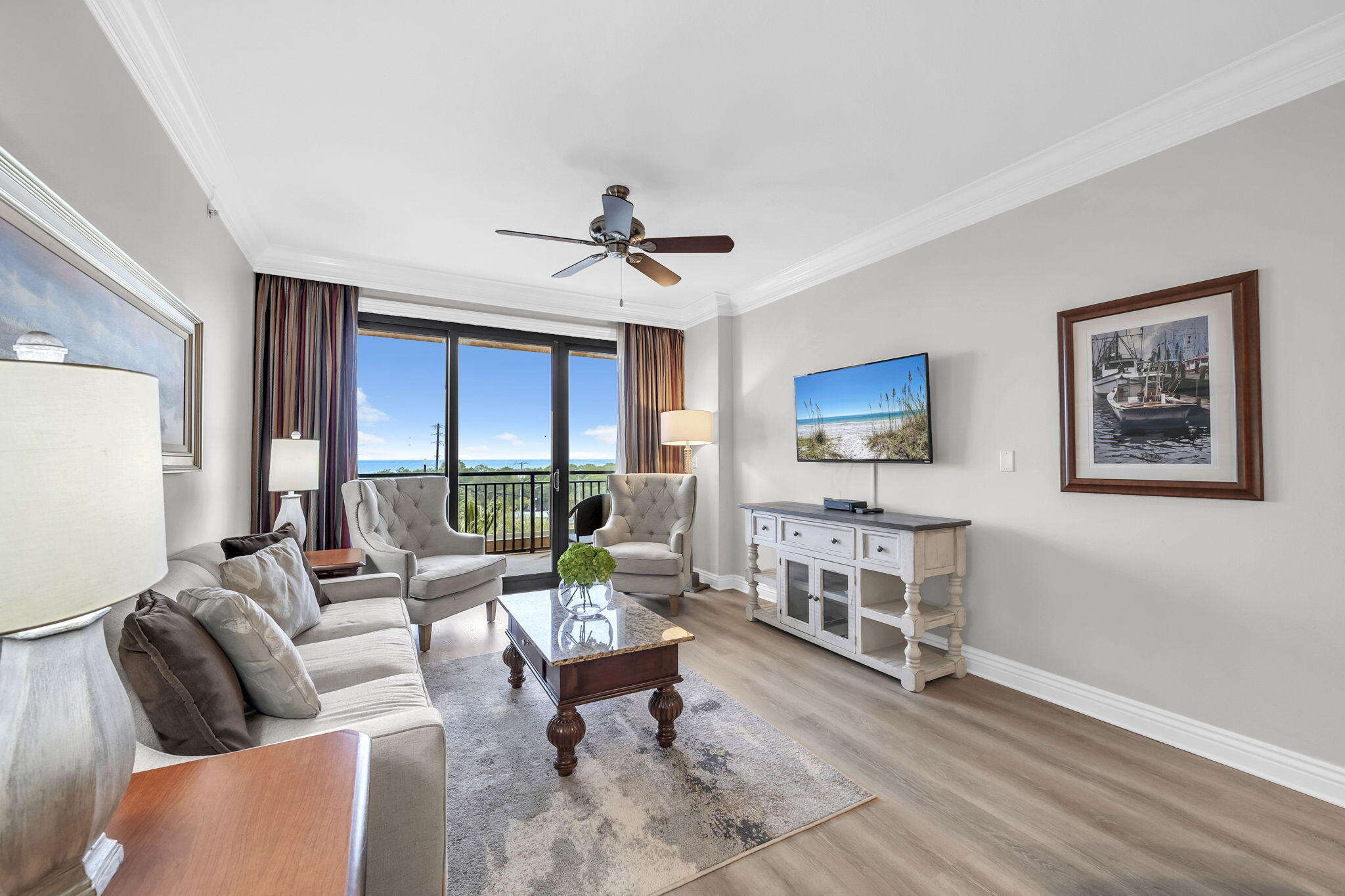 EMERALD GRANDE West - Residential