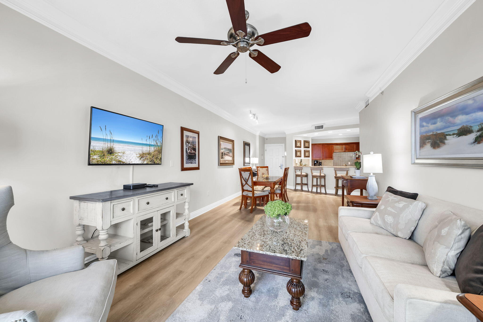 EMERALD GRANDE West - Residential