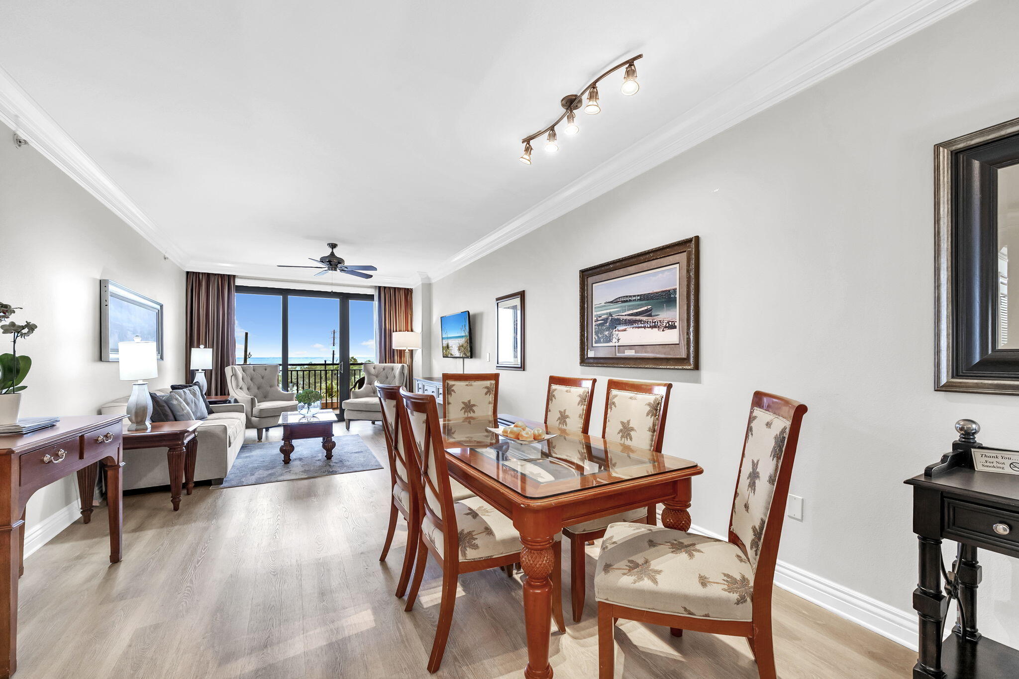 EMERALD GRANDE West - Residential