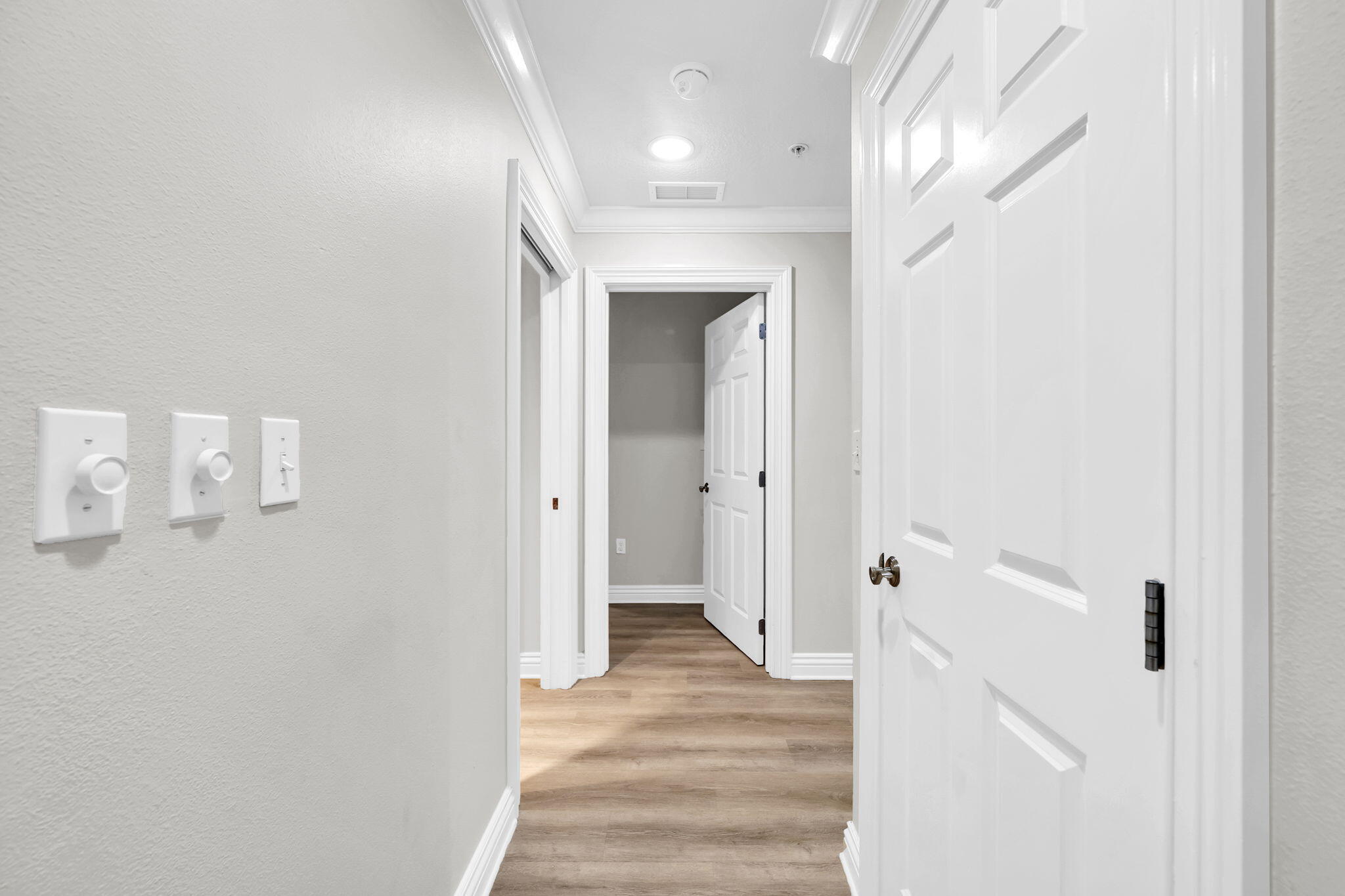 EMERALD GRANDE West - Residential