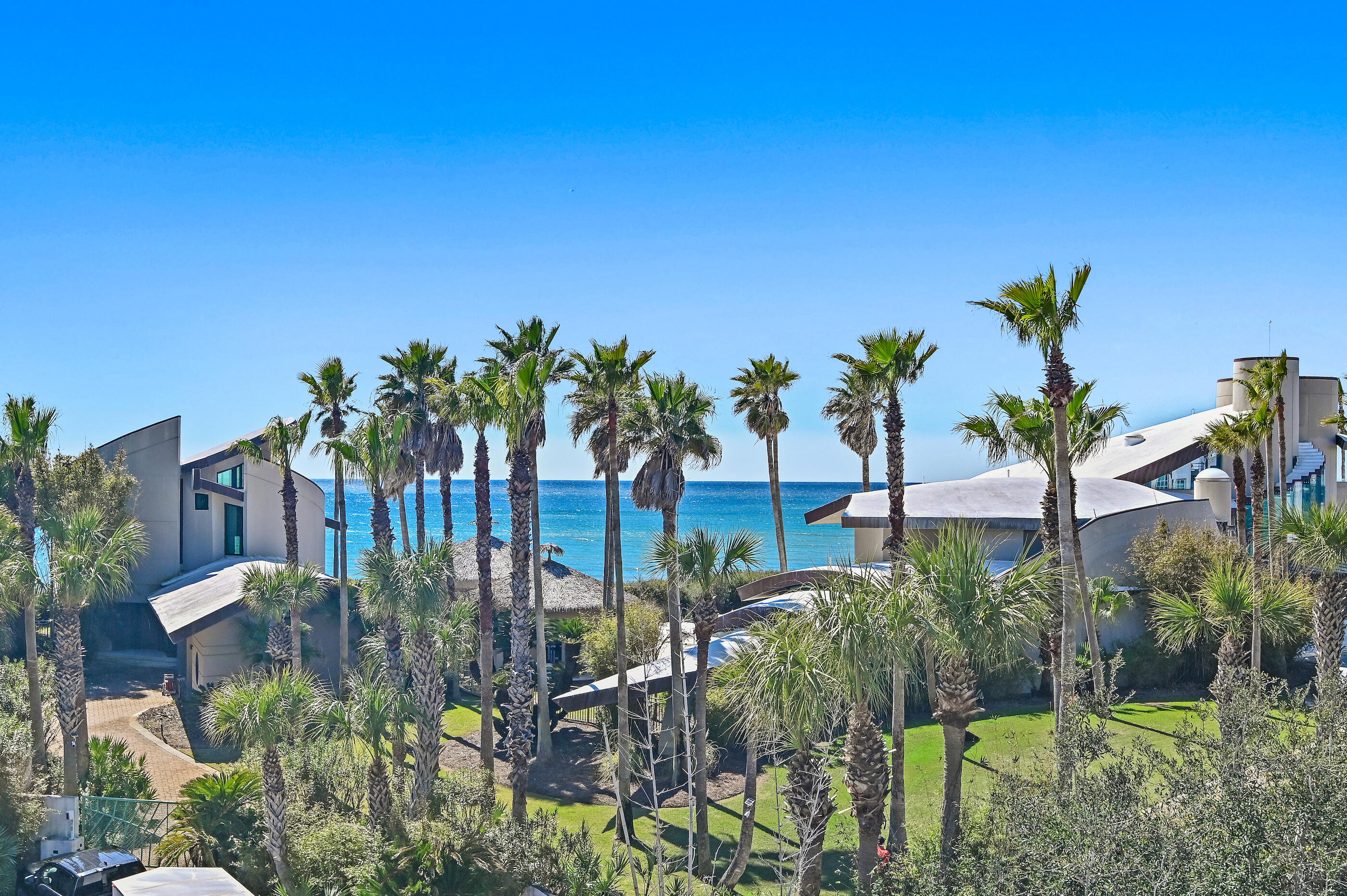 ALYS BEACH - Residential