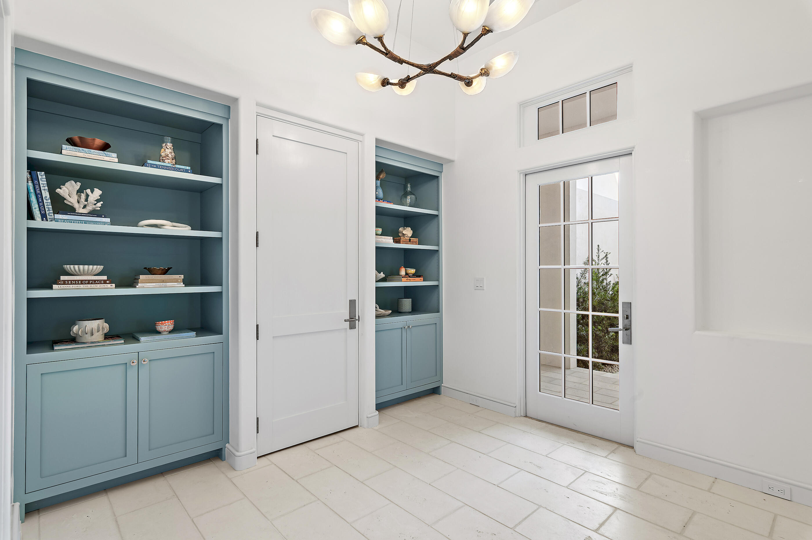 ALYS BEACH - Residential