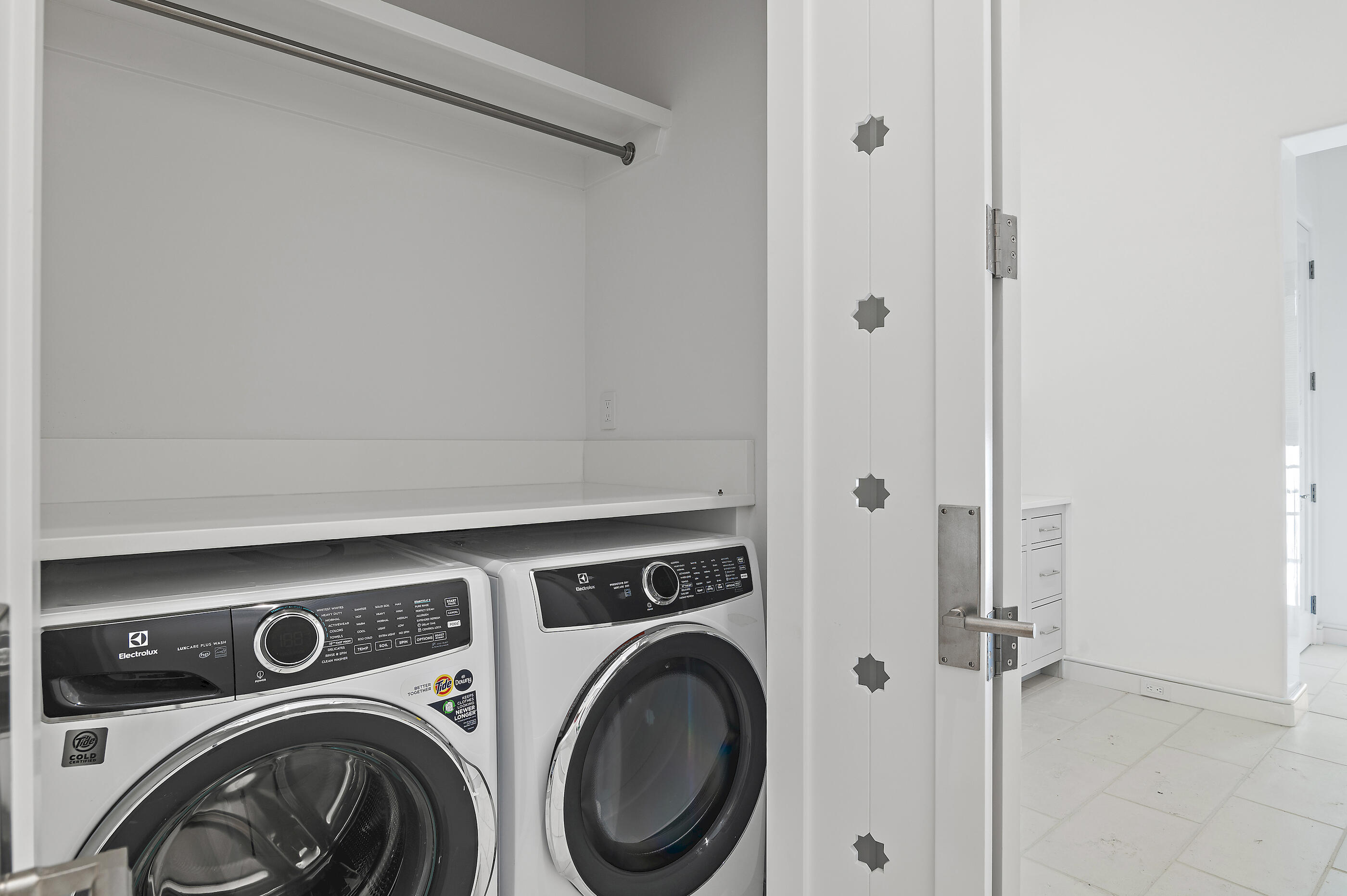 ALYS BEACH - Residential